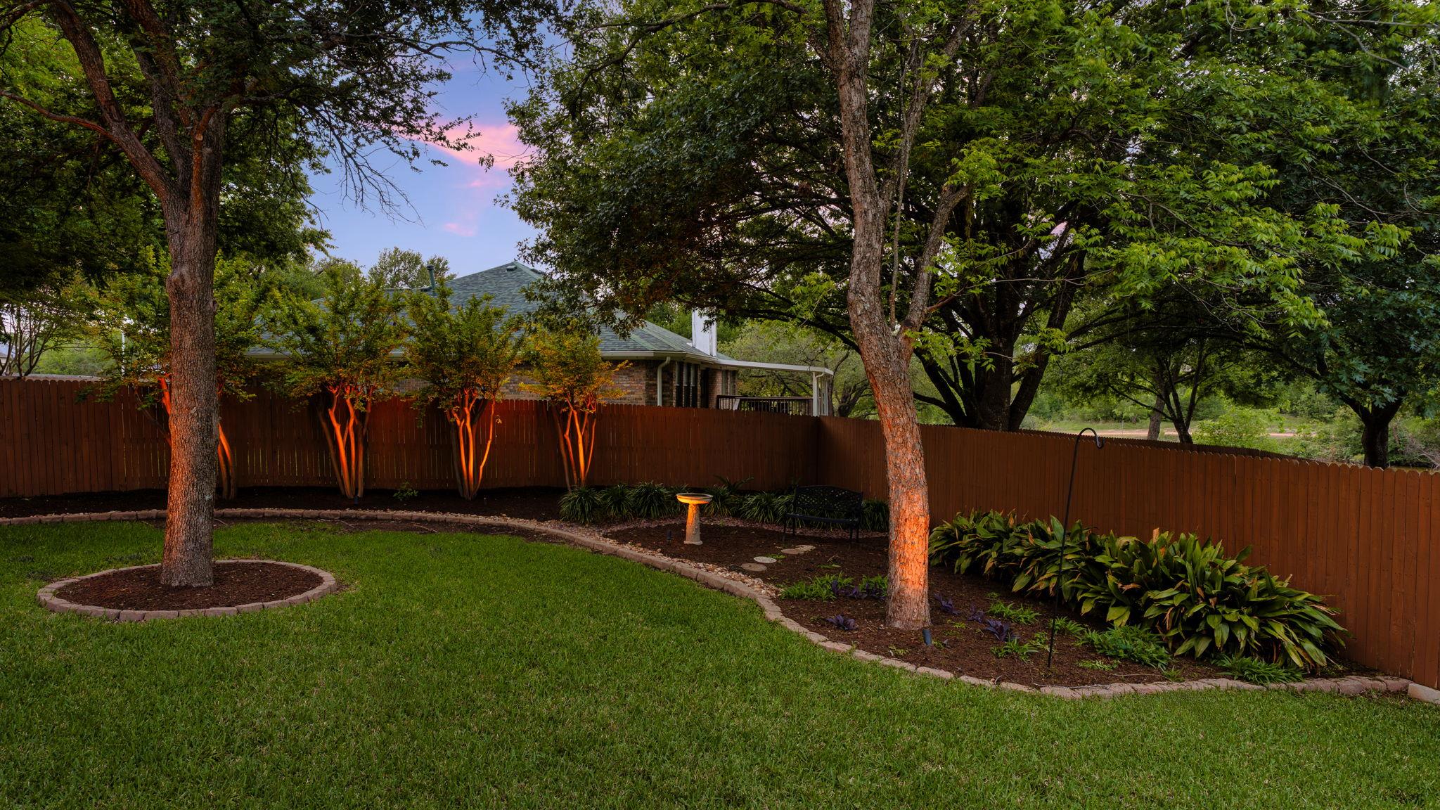 6305 THIRLMARE Ct, Austin, TX 78754