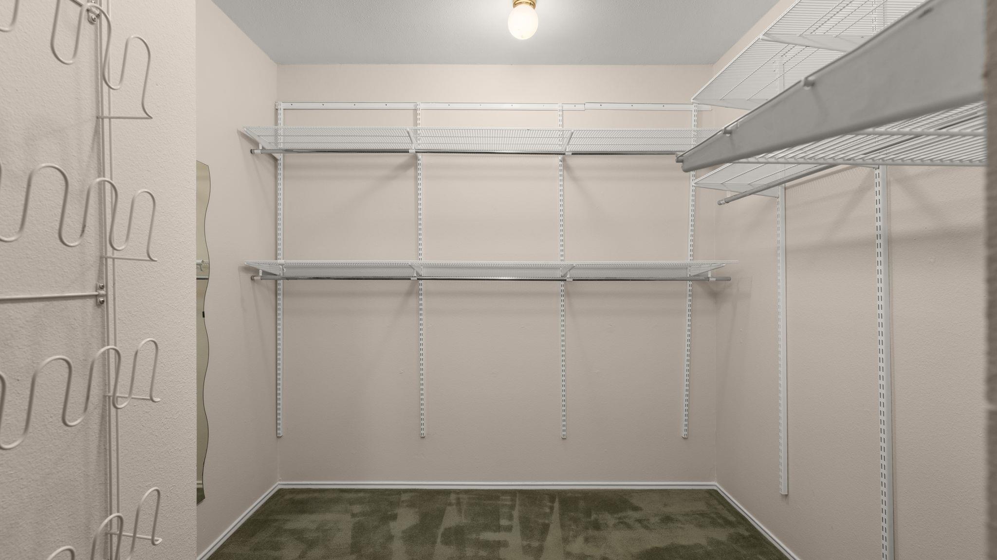 6305 THIRLMARE Ct, Austin, TX 78754