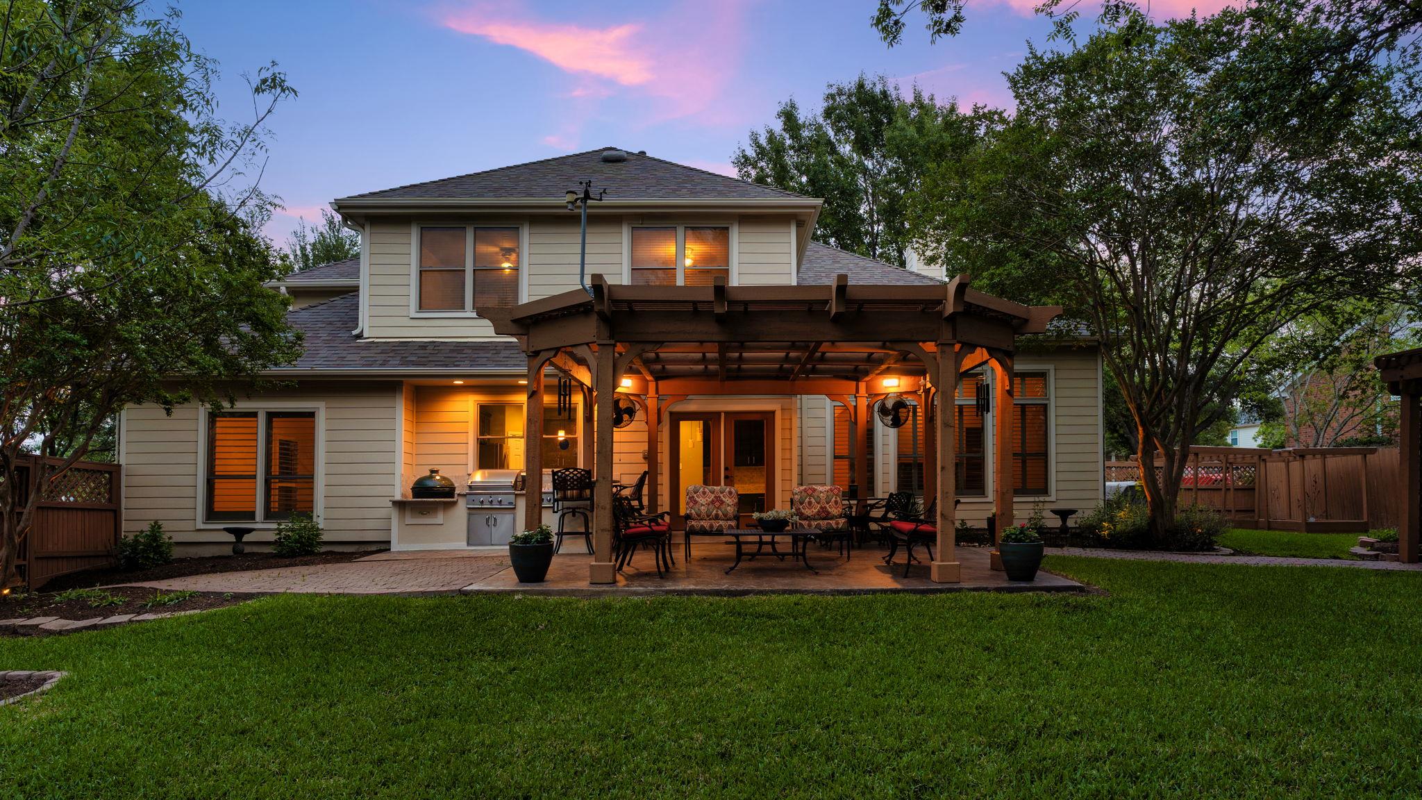 6305 THIRLMARE Ct, Austin, TX 78754