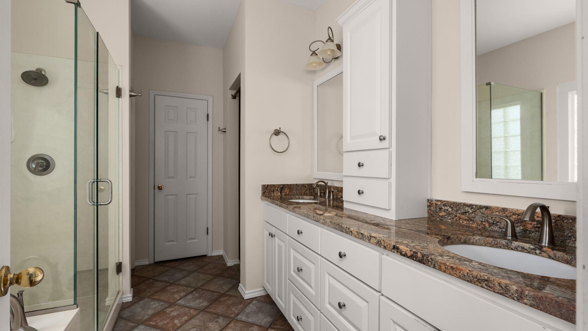 6305 THIRLMARE Ct, Austin, TX 78754