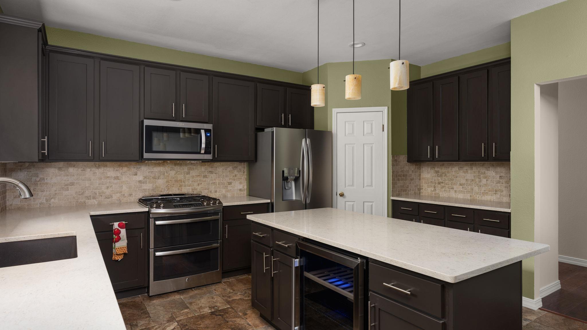 6305 THIRLMARE Ct, Austin, TX 78754