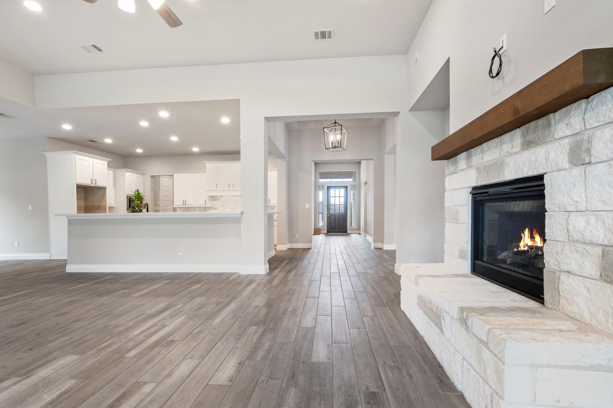 104 CATANI Loop, Georgetown, TX 78628