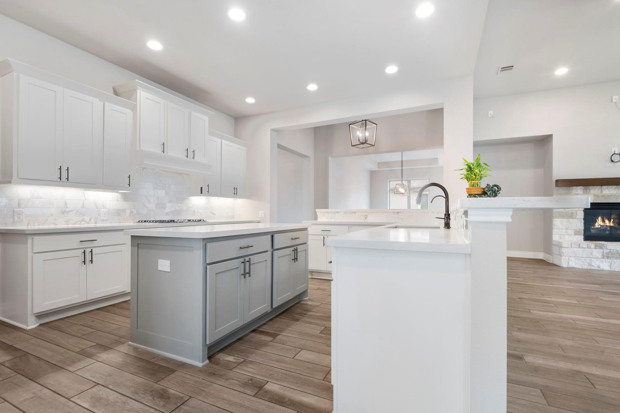 104 CATANI Loop, Georgetown, TX 78628