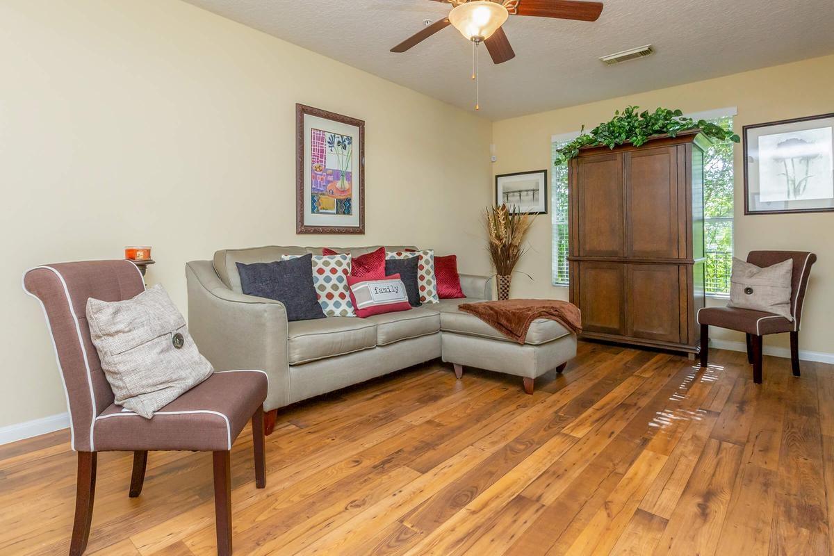 301 W Little York Rd # 1322, Houston, TX 77076