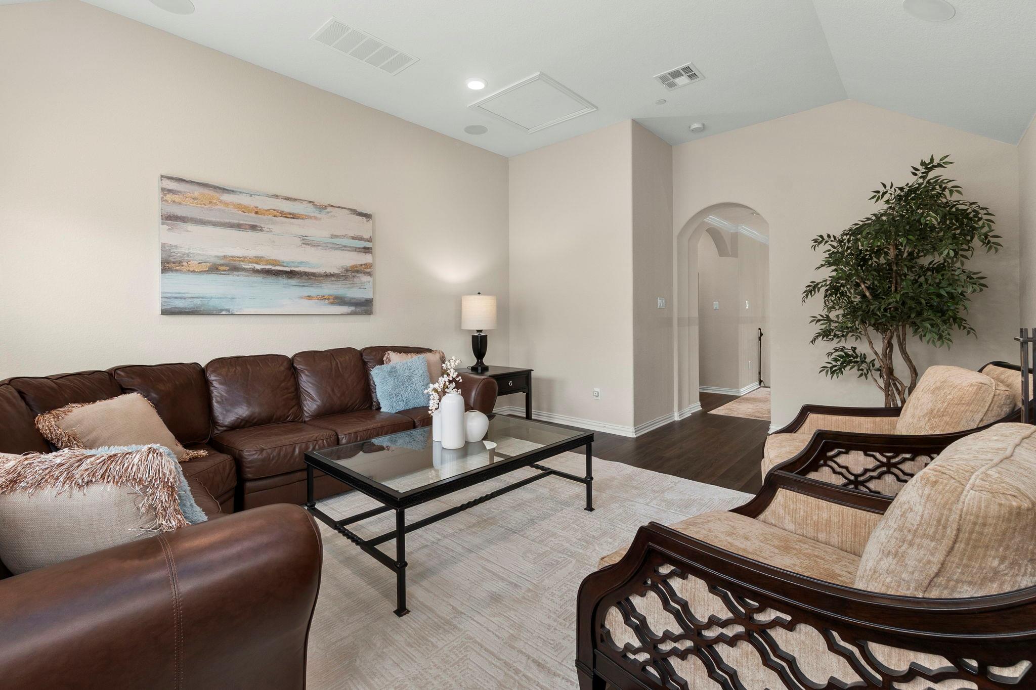 307 Maxwell Way # 20, Lakeway, TX 78738