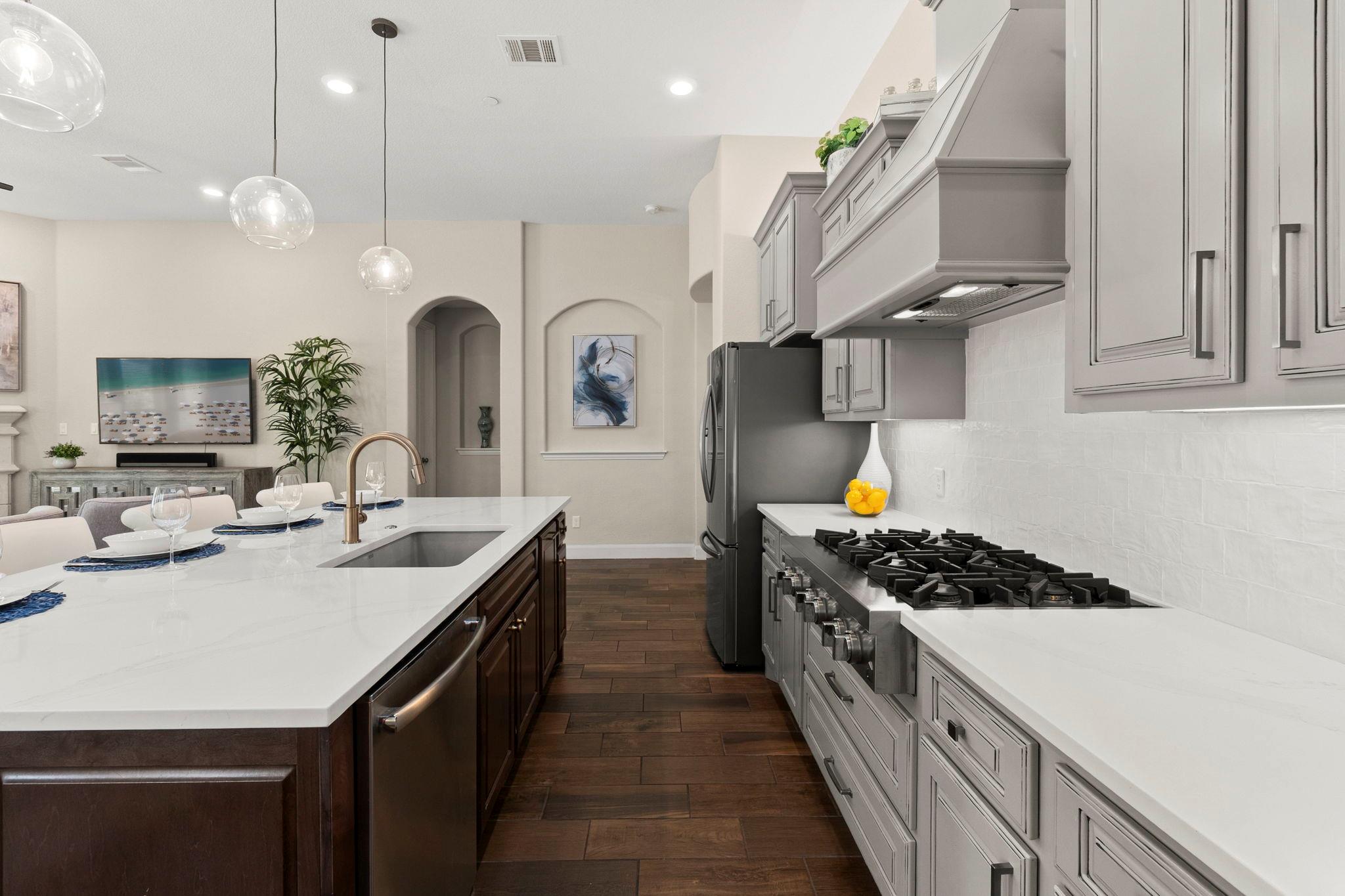 307 Maxwell Way # 20, Lakeway, TX 78738