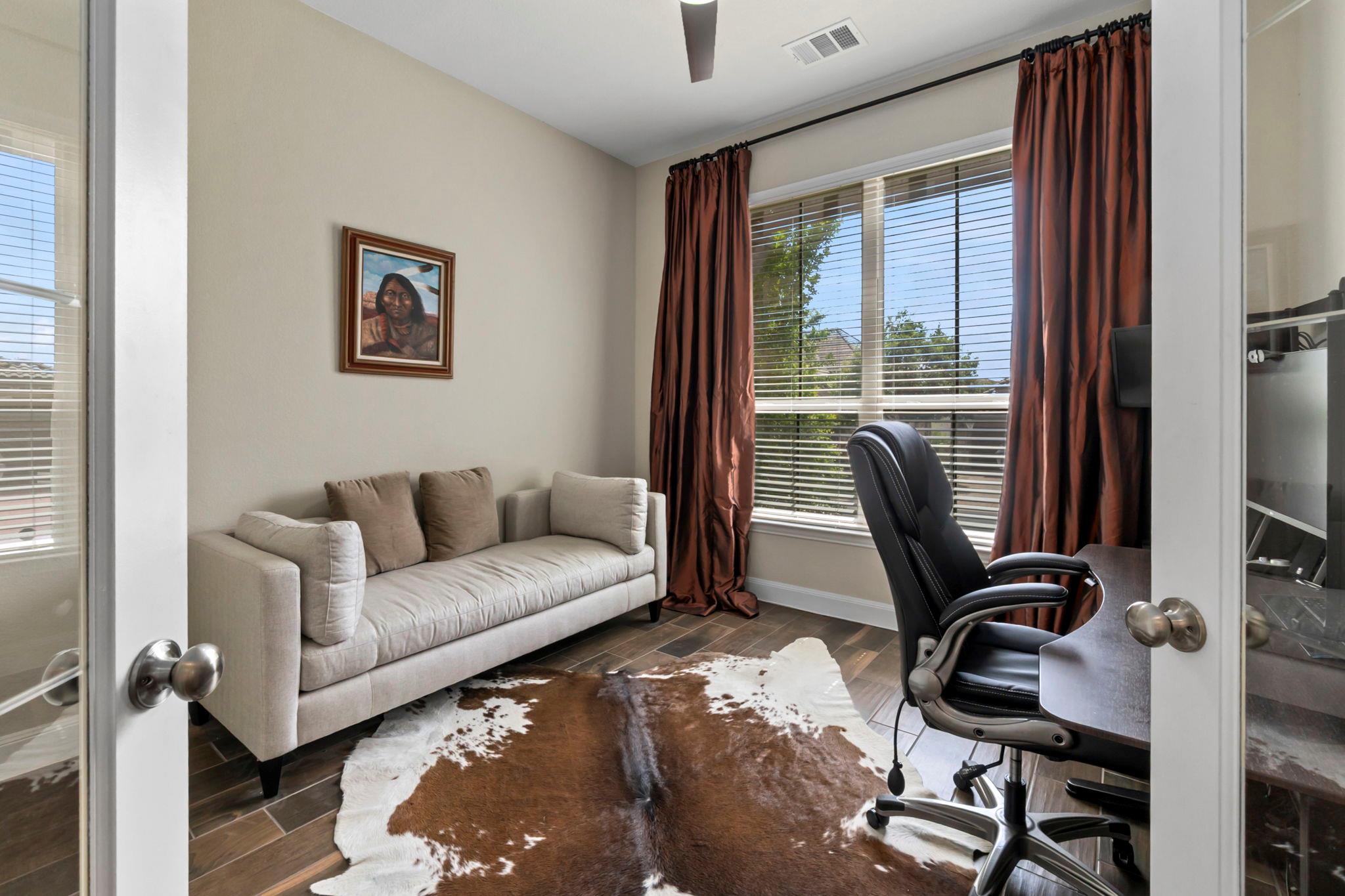 307 Maxwell Way # 20, Lakeway, TX 78738