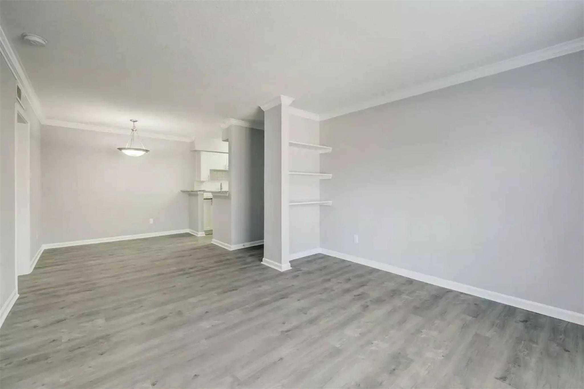 851 Threadneedle St # 1206, Houston, TX 77079