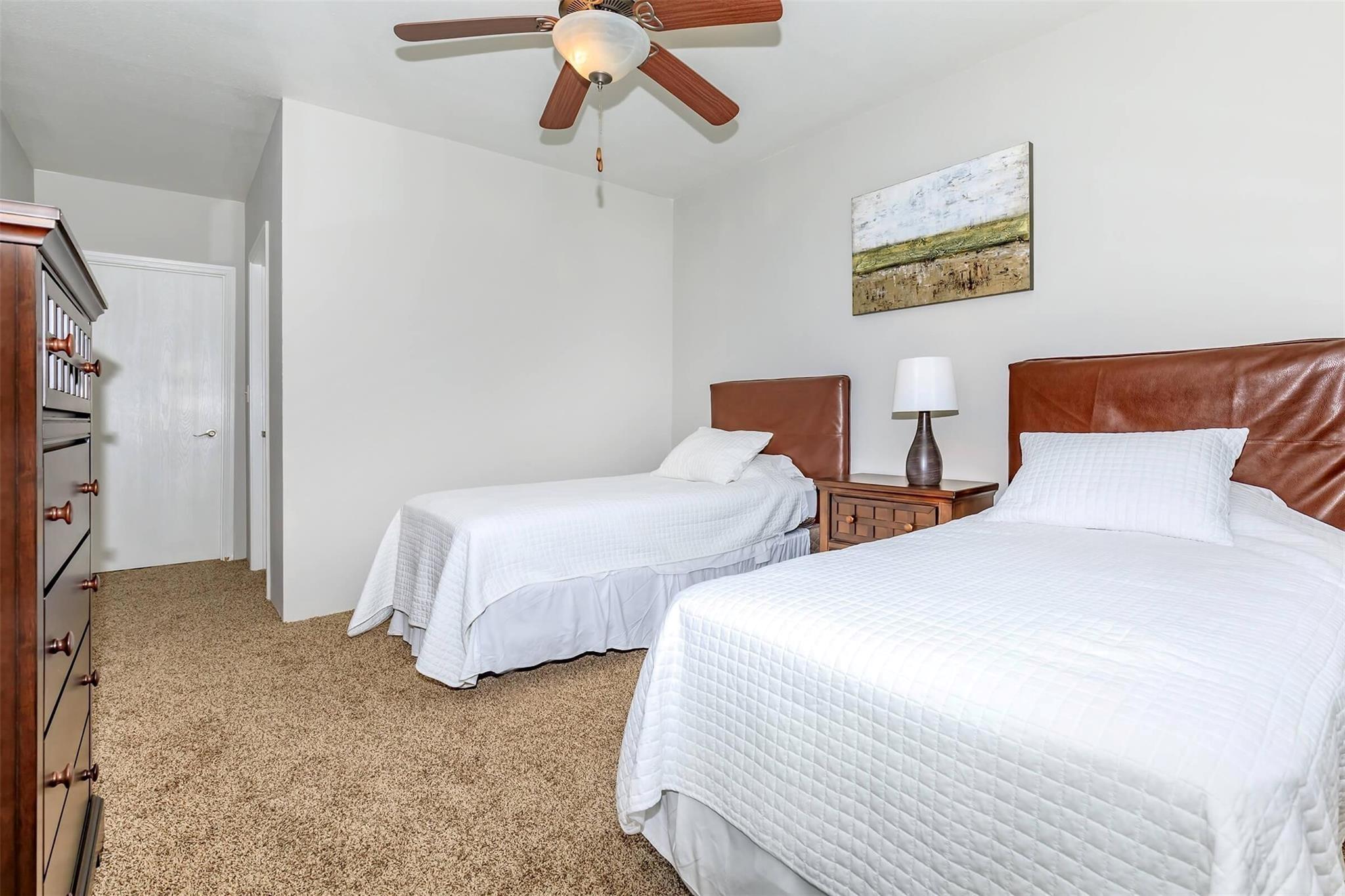 7120/7011 Village Way # 923, Houston, TX 77087