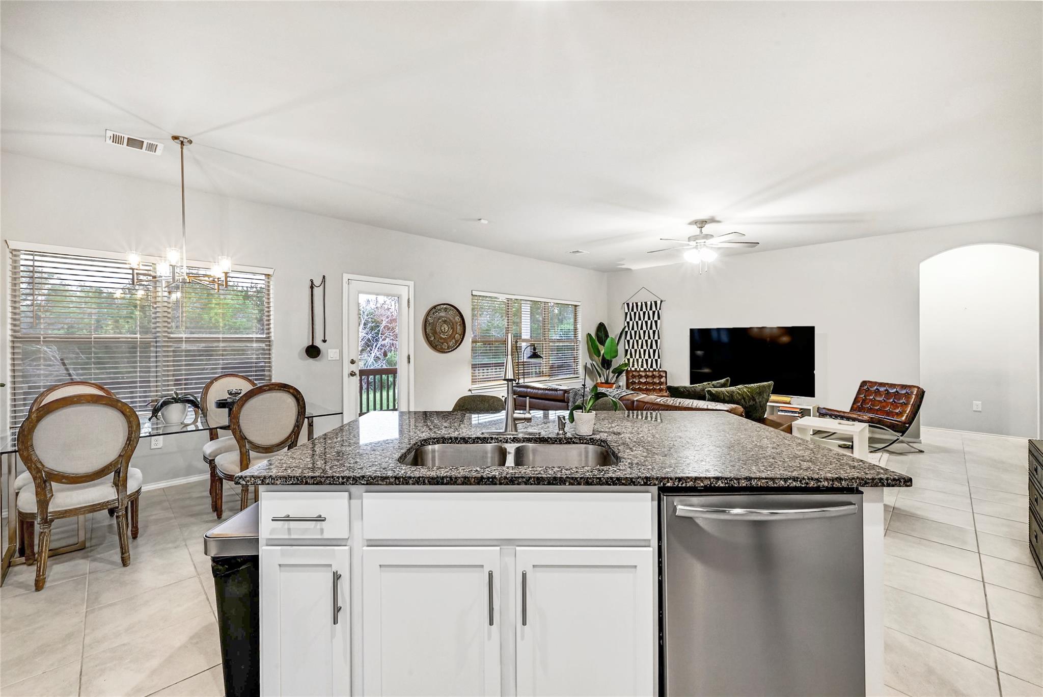 1302 Ponderosa Bnd, Horseshoe Bay, TX 78657