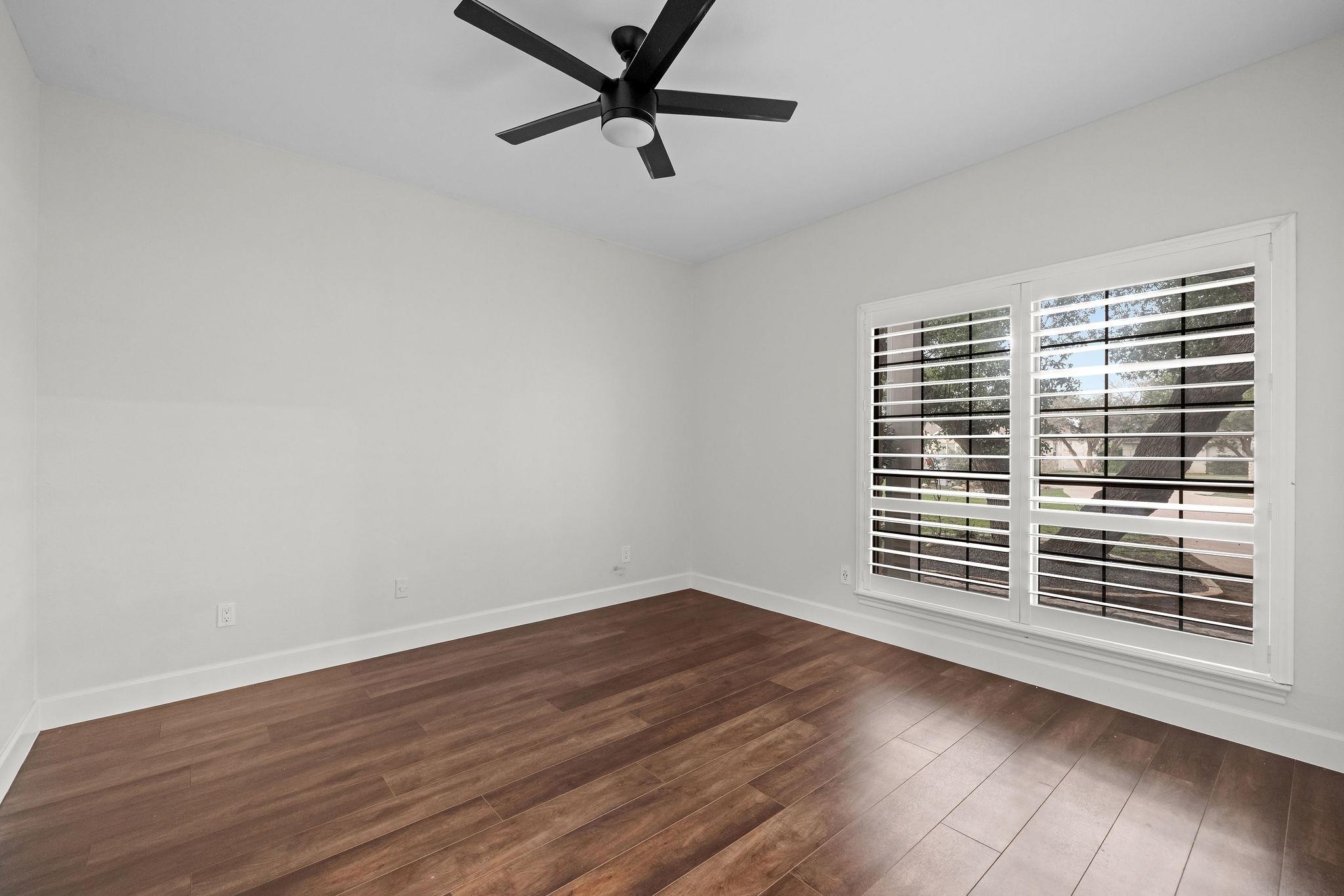 112 Tellus St, Lakeway, TX 78734