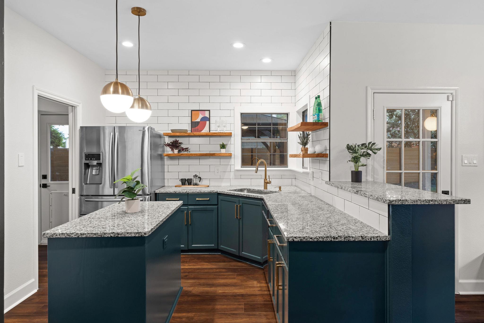 112 Tellus St, Lakeway, TX 78734