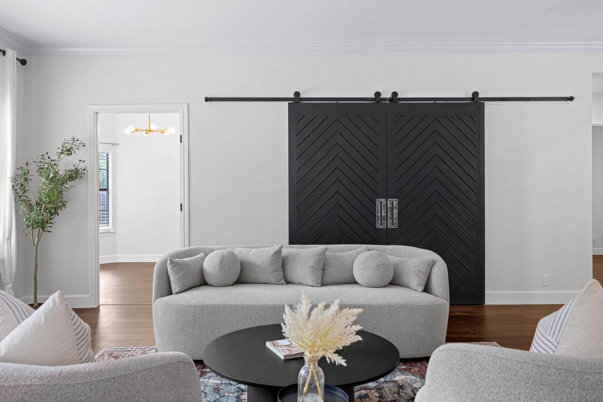 112 Tellus St, Lakeway, TX 78734