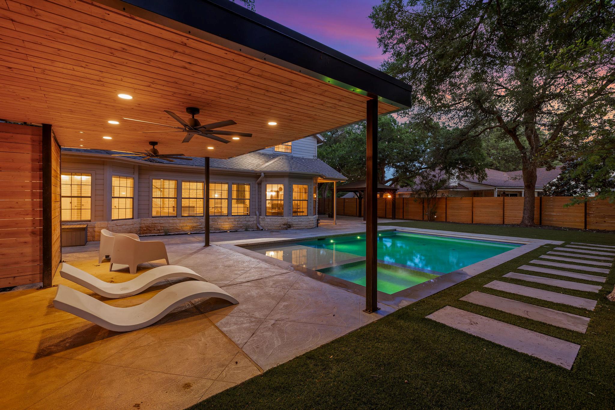 112 Tellus St, Lakeway, TX 78734