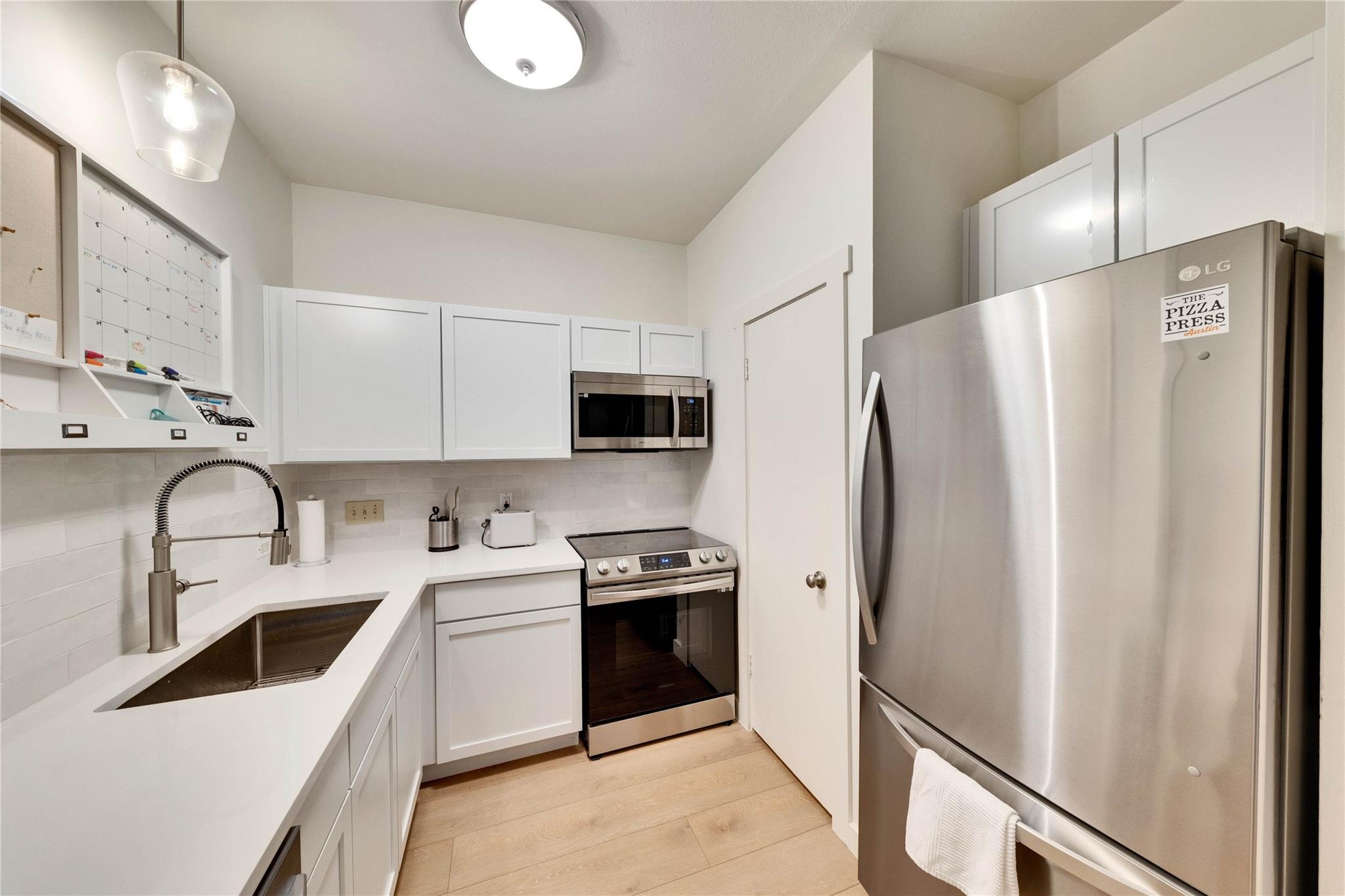 2216 San Gabriel St # 204, Austin, TX 78705