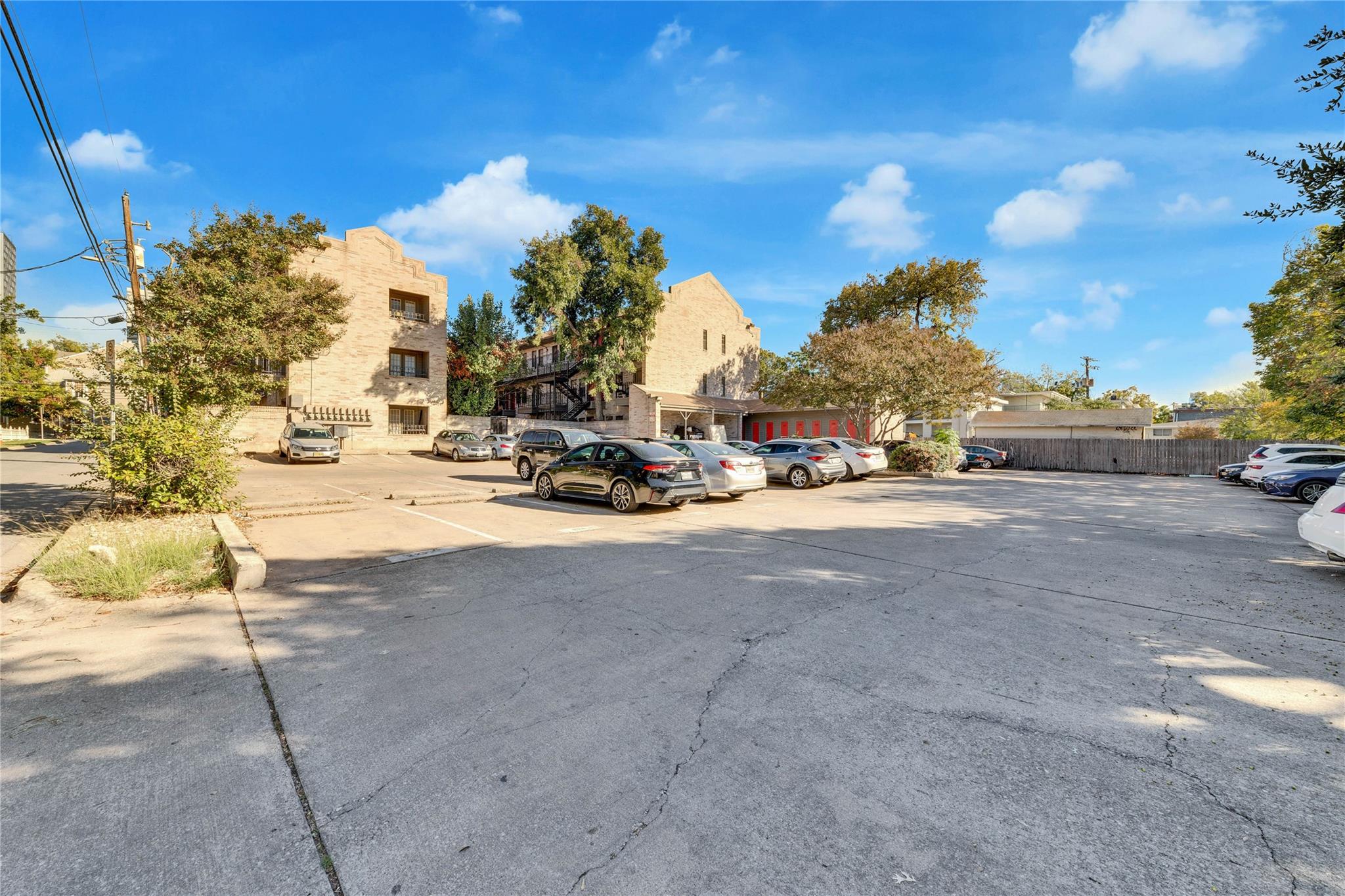 2216 San Gabriel St # 204, Austin, TX 78705