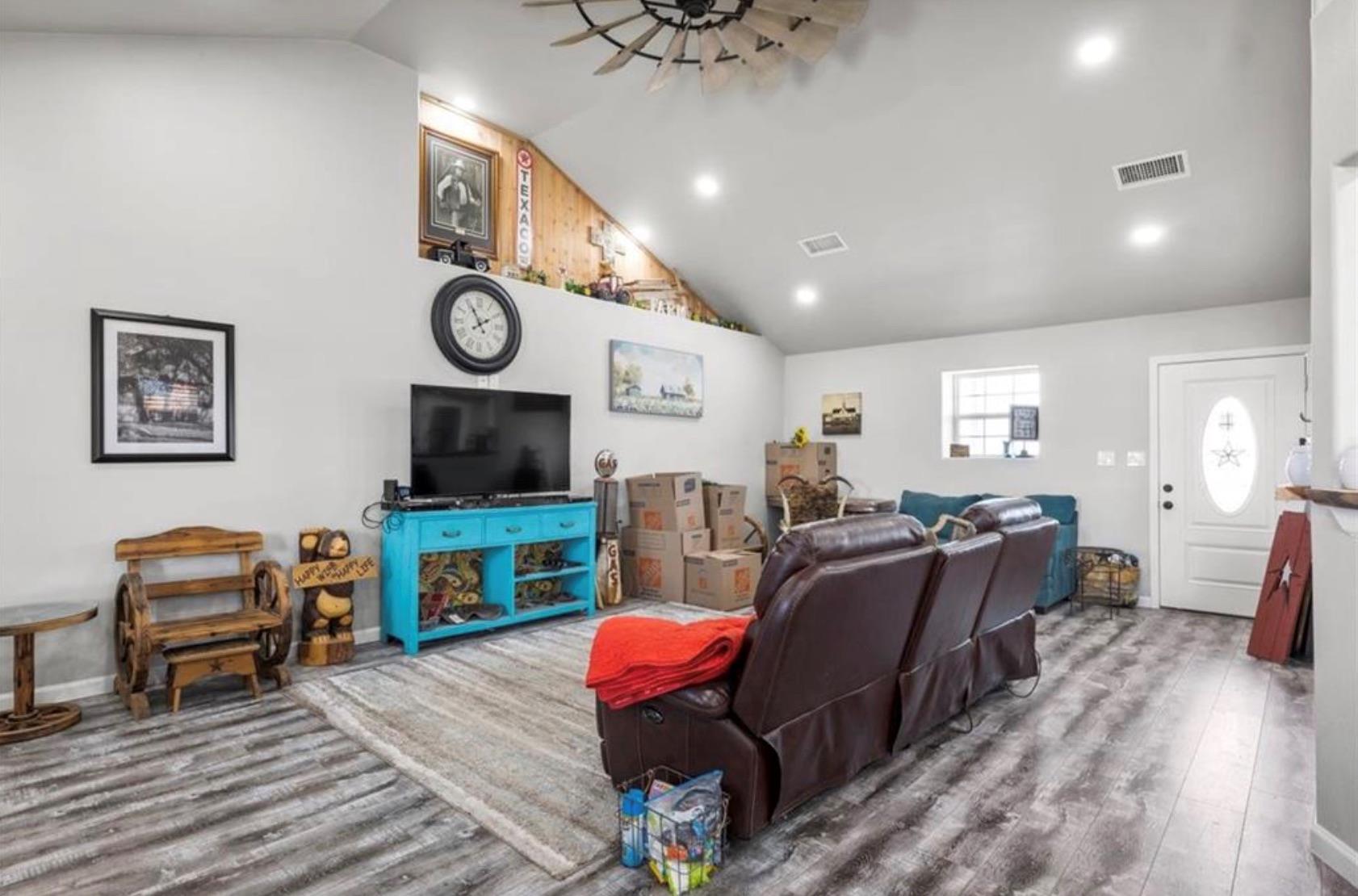 7027 Fm 971, Georgetown, TX 78626