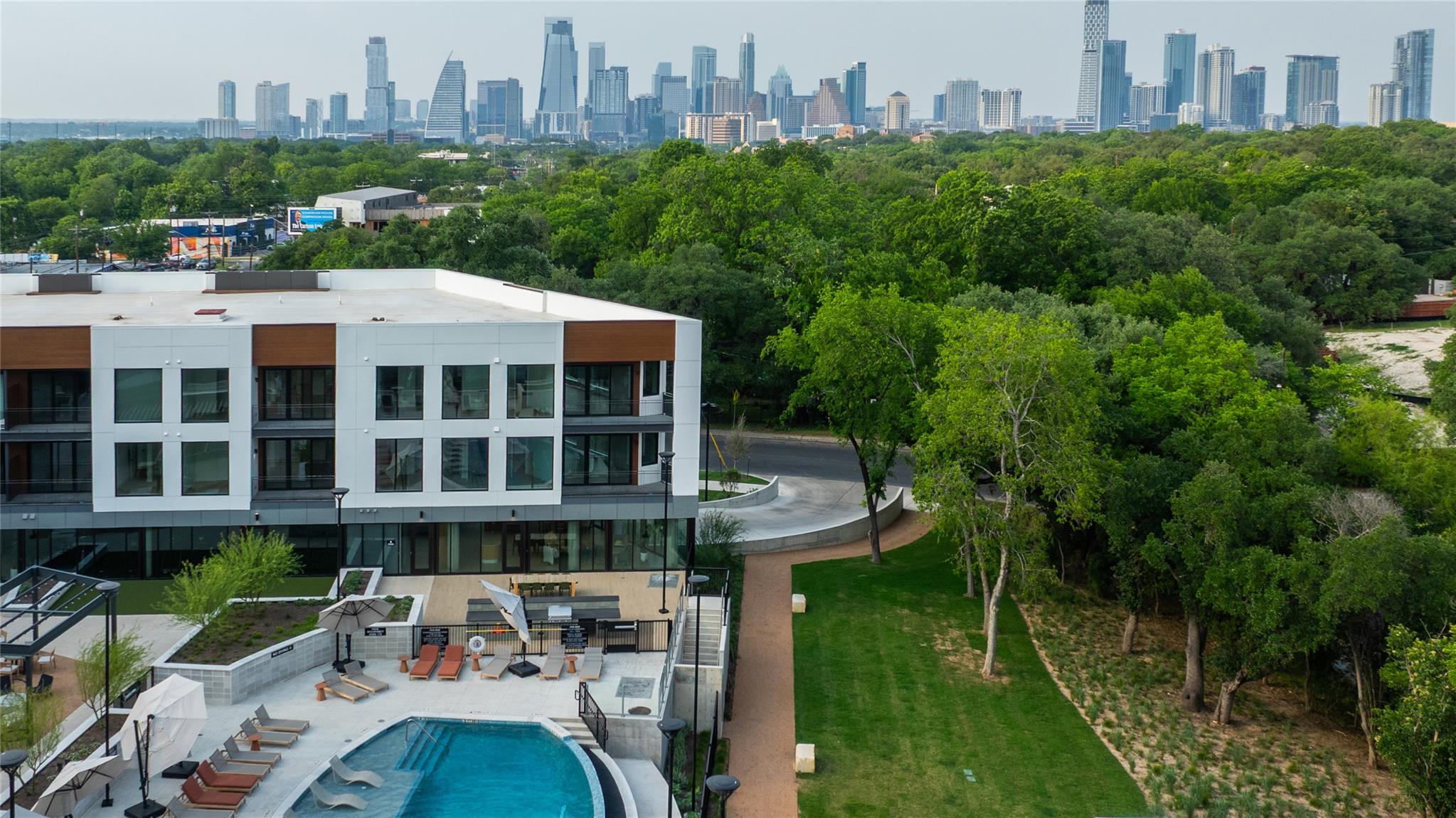 2209 S 1st St # 403, Austin, TX 78704