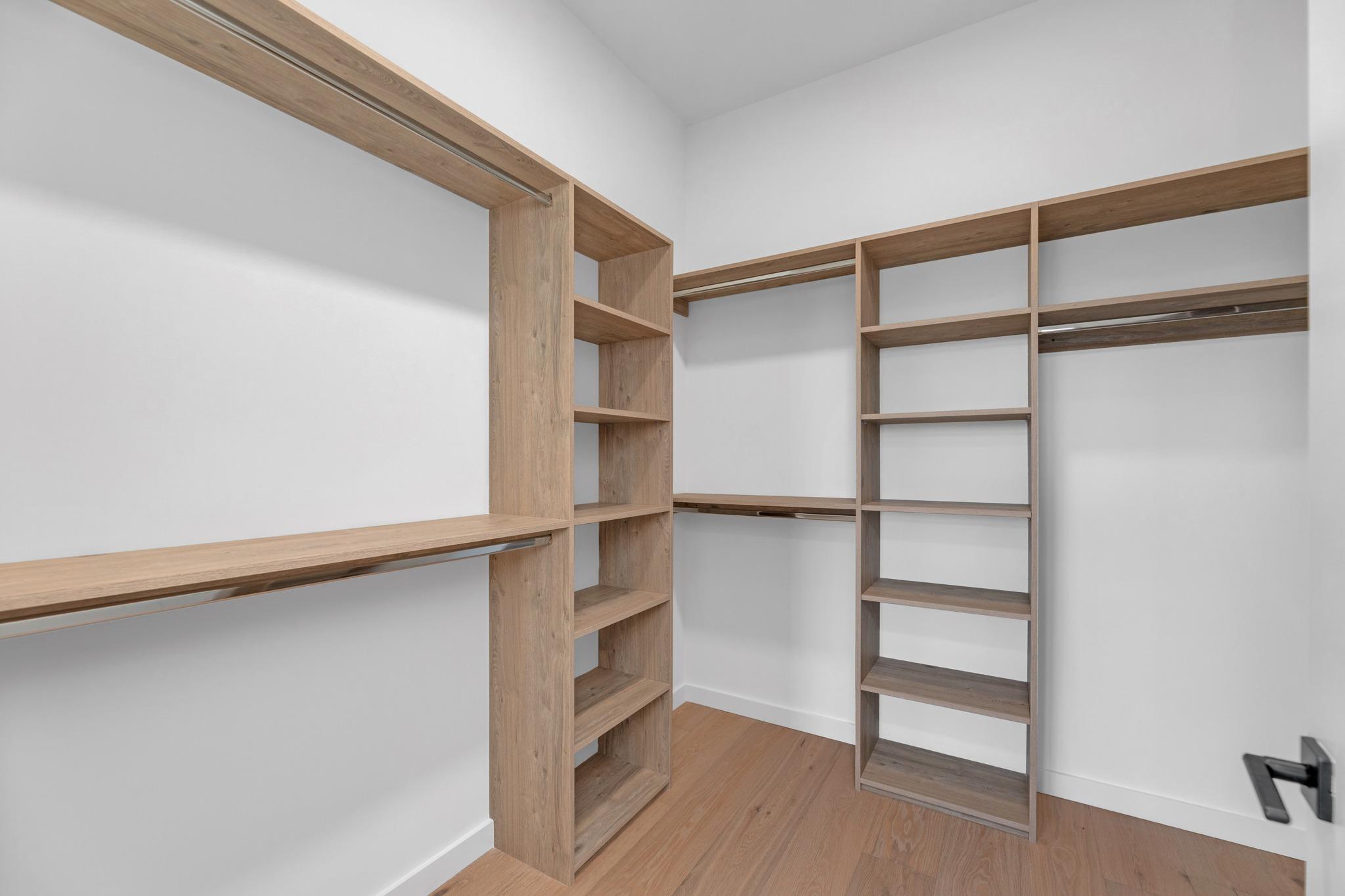 2209 S 1st St # 403, Austin, TX 78704