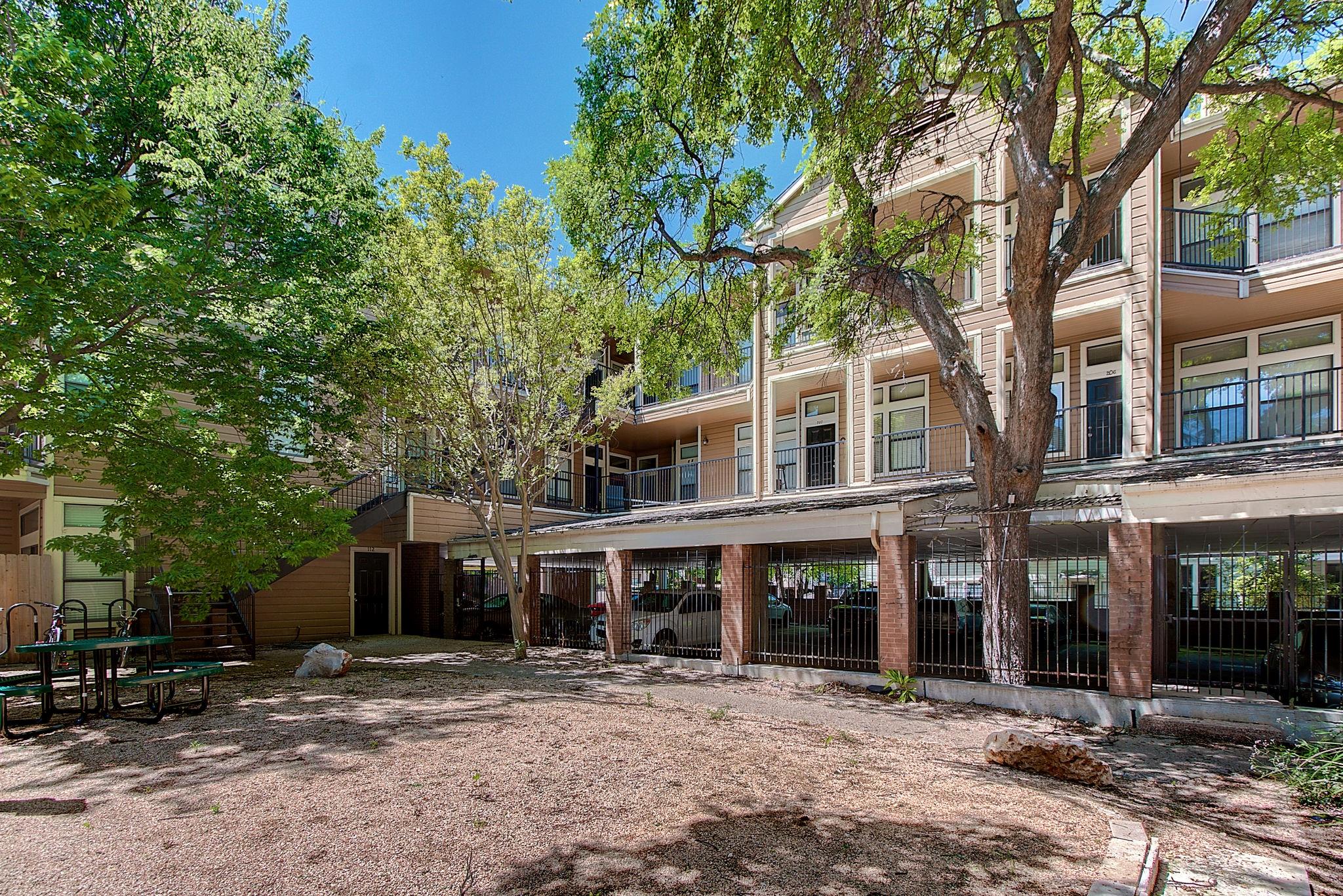 2802 Nueces St # 101, Austin, TX 78705