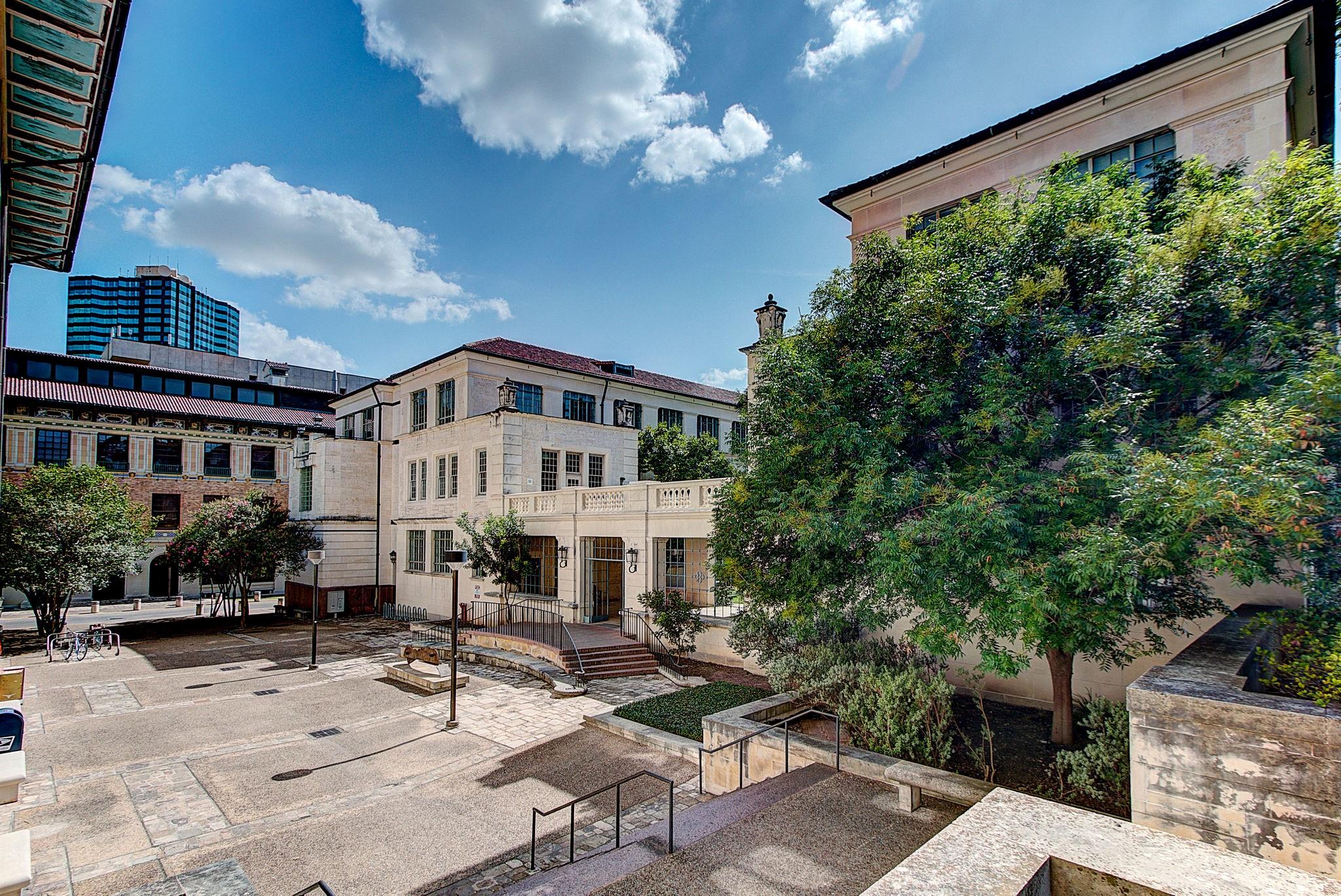 2802 Nueces St # 101, Austin, TX 78705