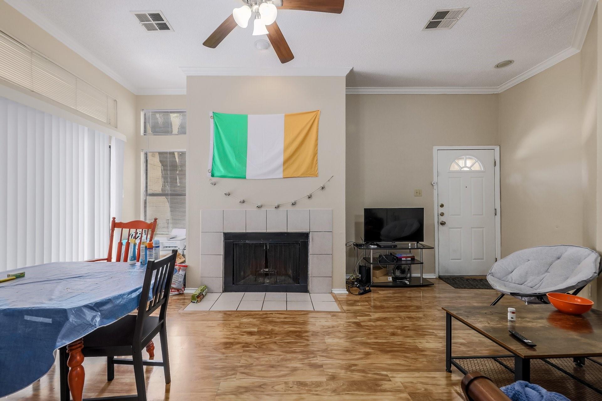 2802 Nueces St # 101, Austin, TX 78705