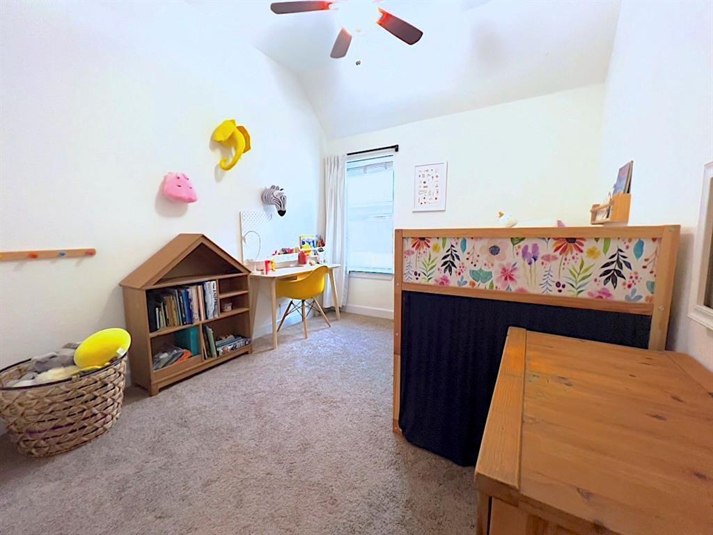 300 Grafton Ln, Austin, TX 78737