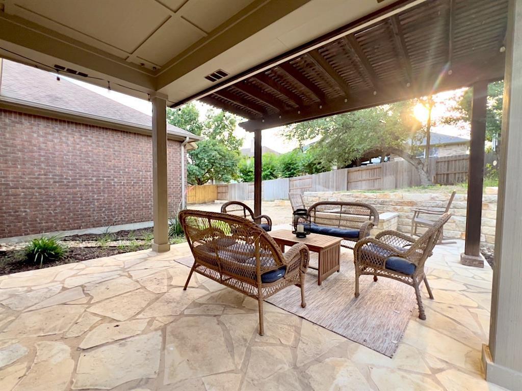 300 Grafton Ln, Austin, TX 78737