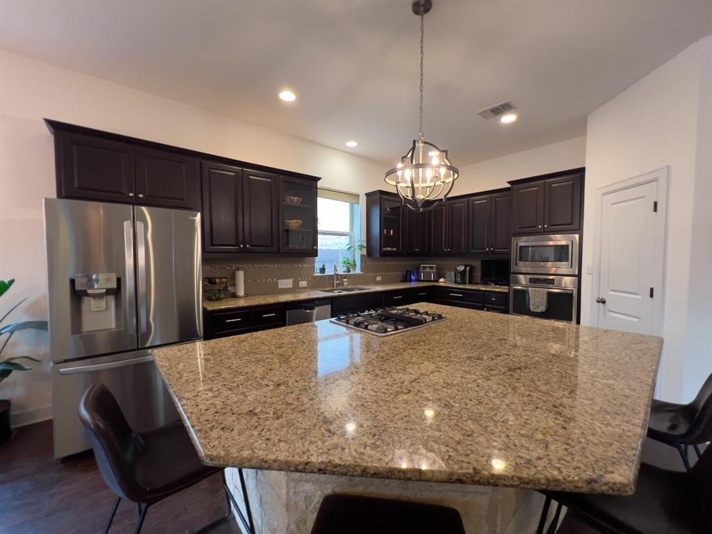 300 Grafton Ln, Austin, TX 78737