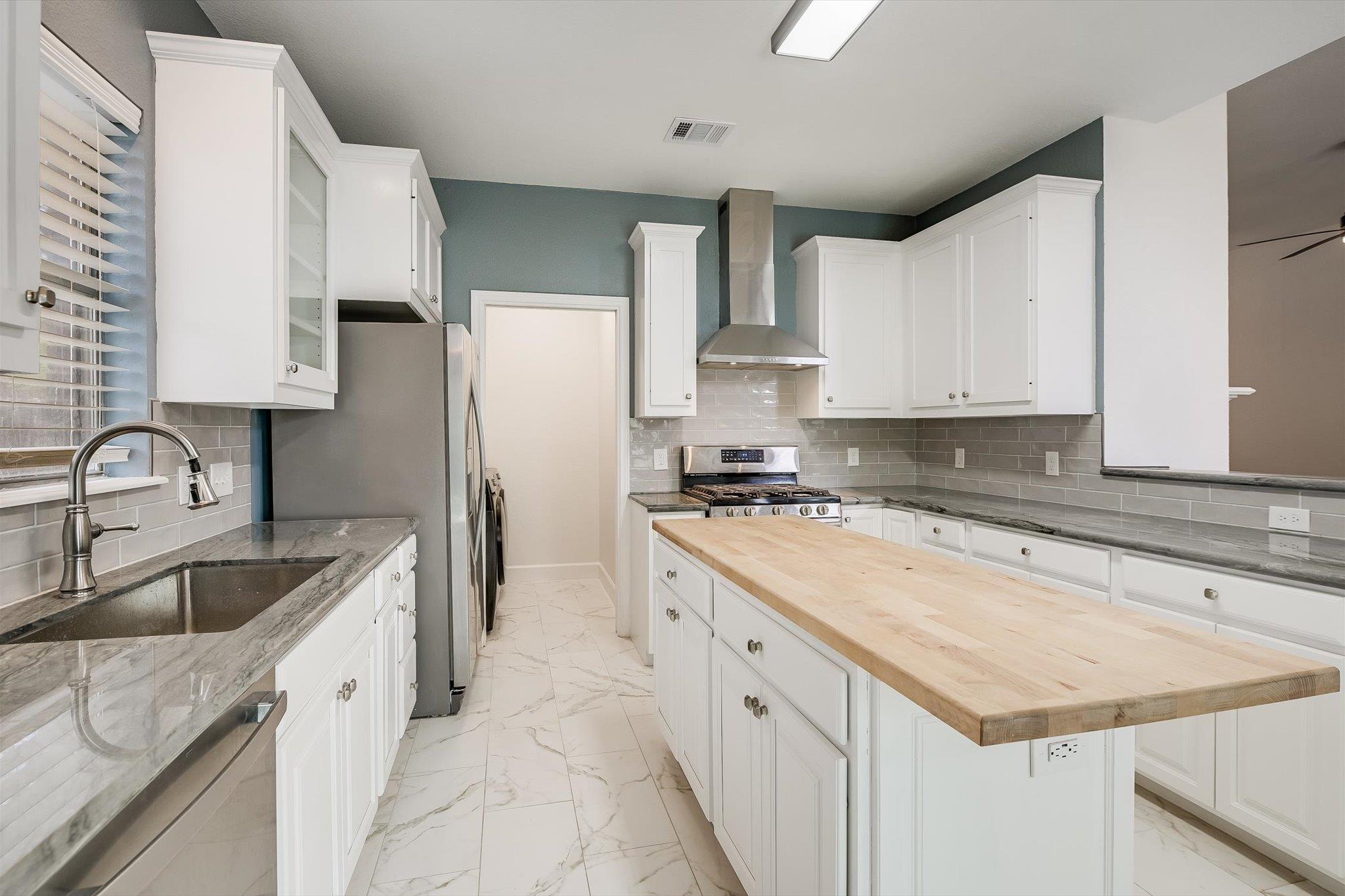 7117 Dagon Dr, Austin, TX 78754