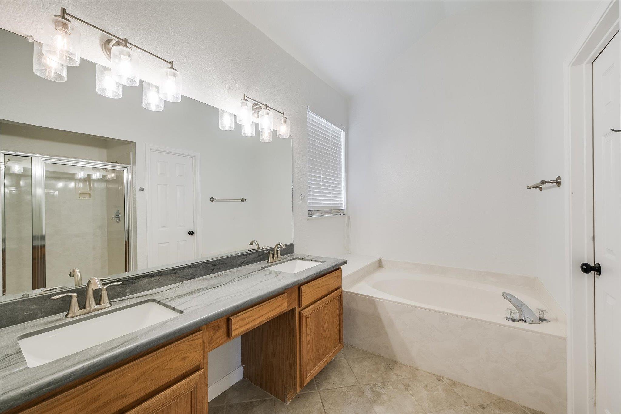 7117 Dagon Dr, Austin, TX 78754