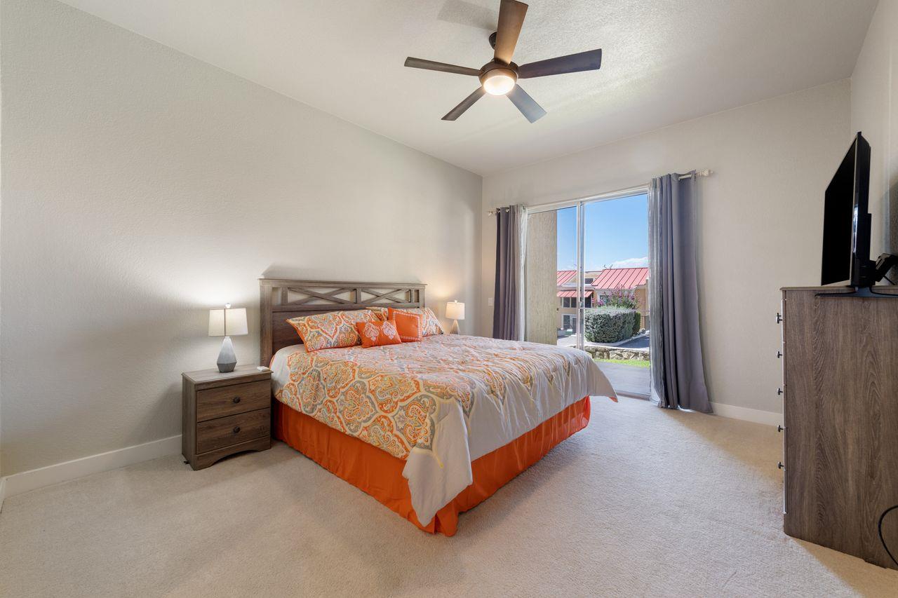 402 Hi Stirrup # E4, Horseshoe Bay, TX 78657