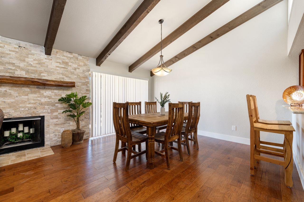 402 Hi Stirrup # E4, Horseshoe Bay, TX 78657