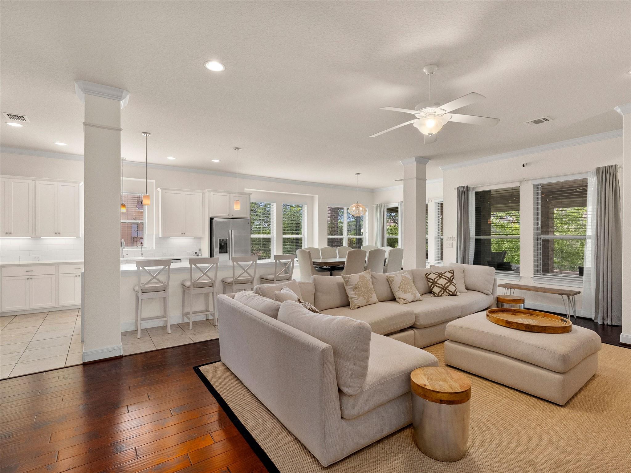 18003 Resort Vw, San Antonio, TX 78255