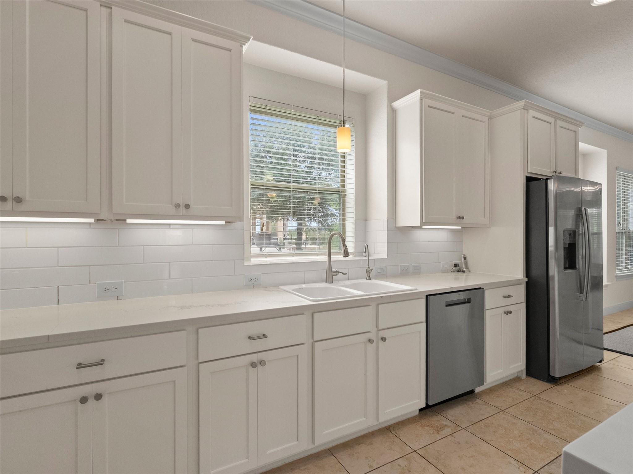 18003 Resort Vw, San Antonio, TX 78255