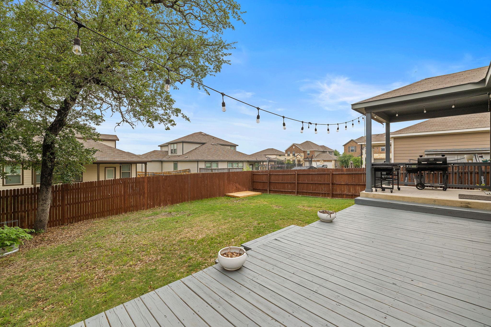 181 Flexus Ln, Liberty Hill, TX 78642