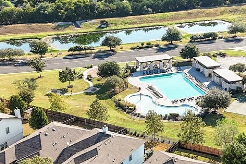 181 Flexus Ln, Liberty Hill, TX 78642