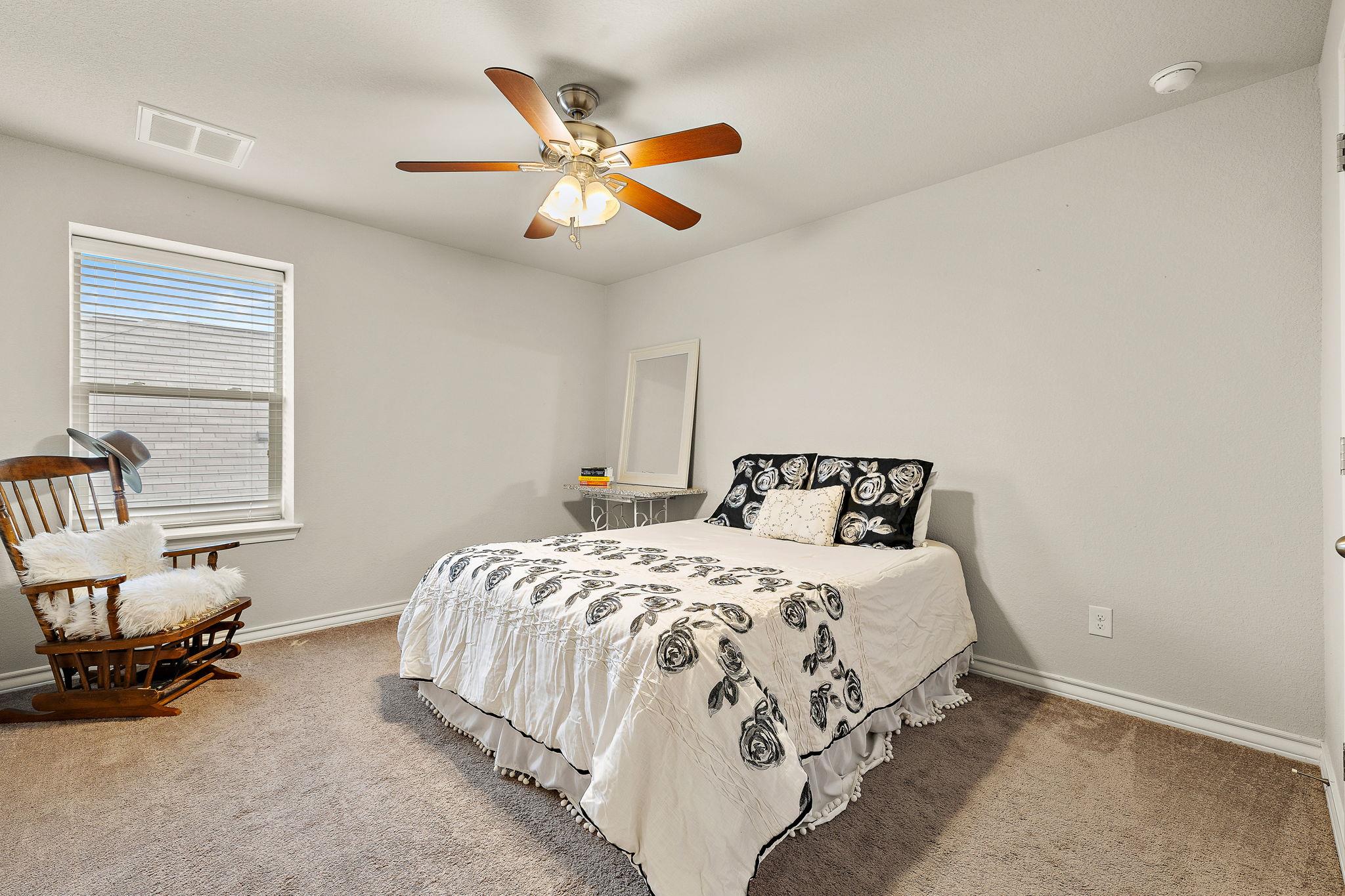 181 Flexus Ln, Liberty Hill, TX 78642