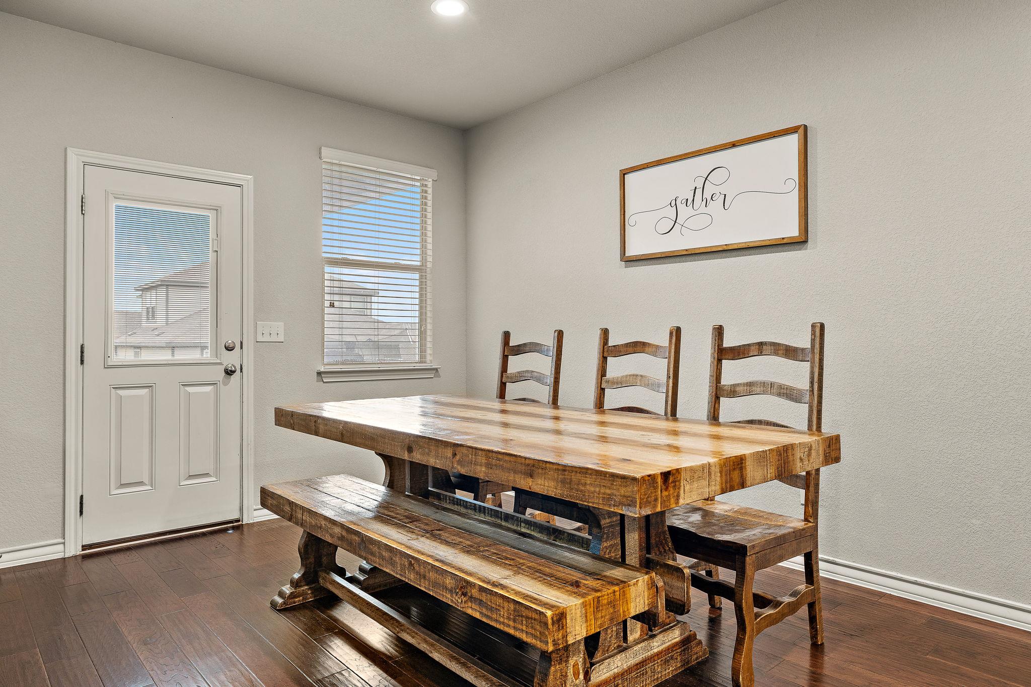 181 Flexus Ln, Liberty Hill, TX 78642