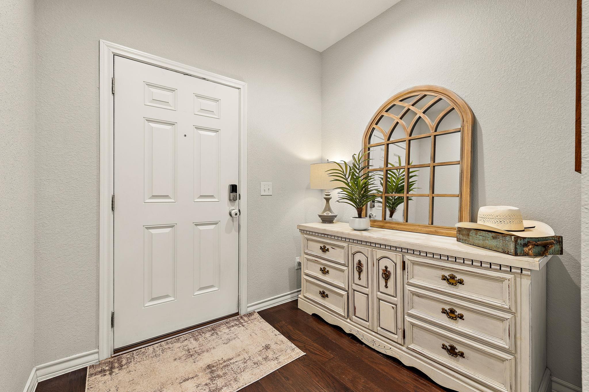 181 Flexus Ln, Liberty Hill, TX 78642