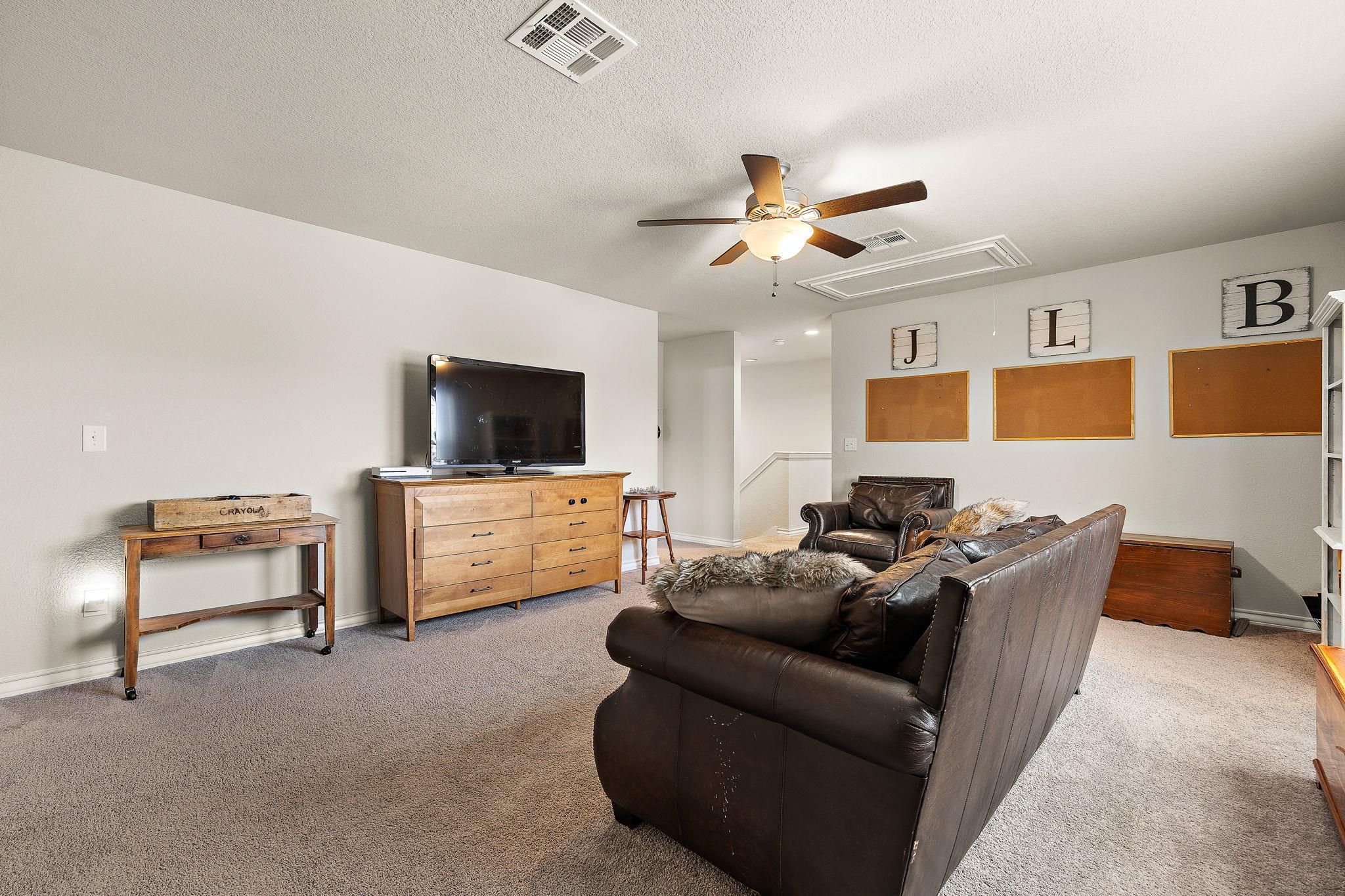 181 Flexus Ln, Liberty Hill, TX 78642