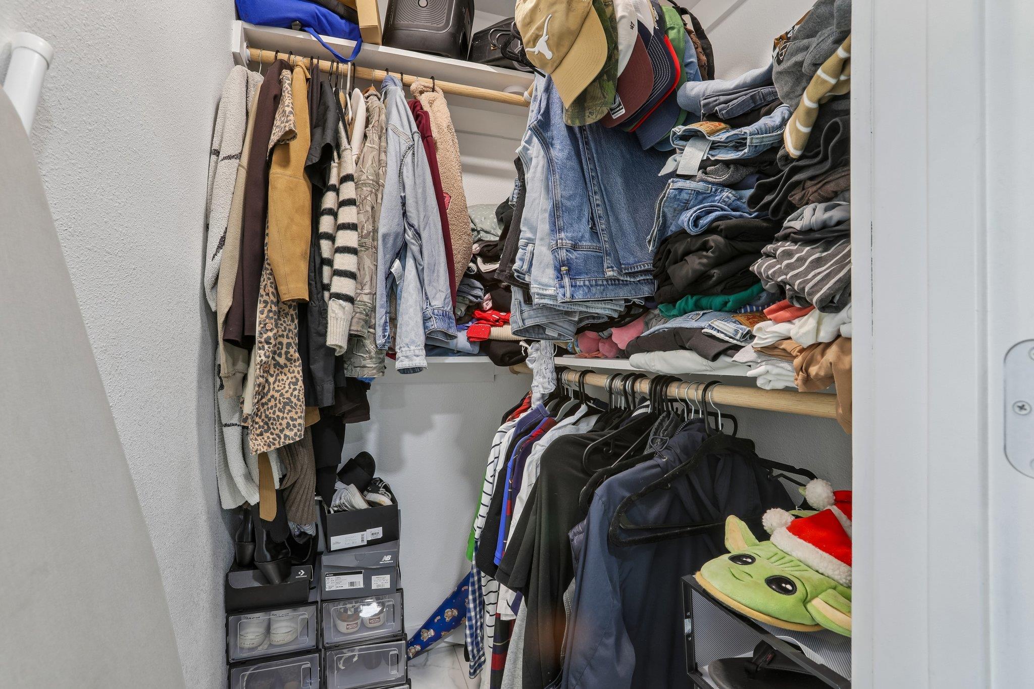 114 Jaguar St, Cedar Creek, TX 78612