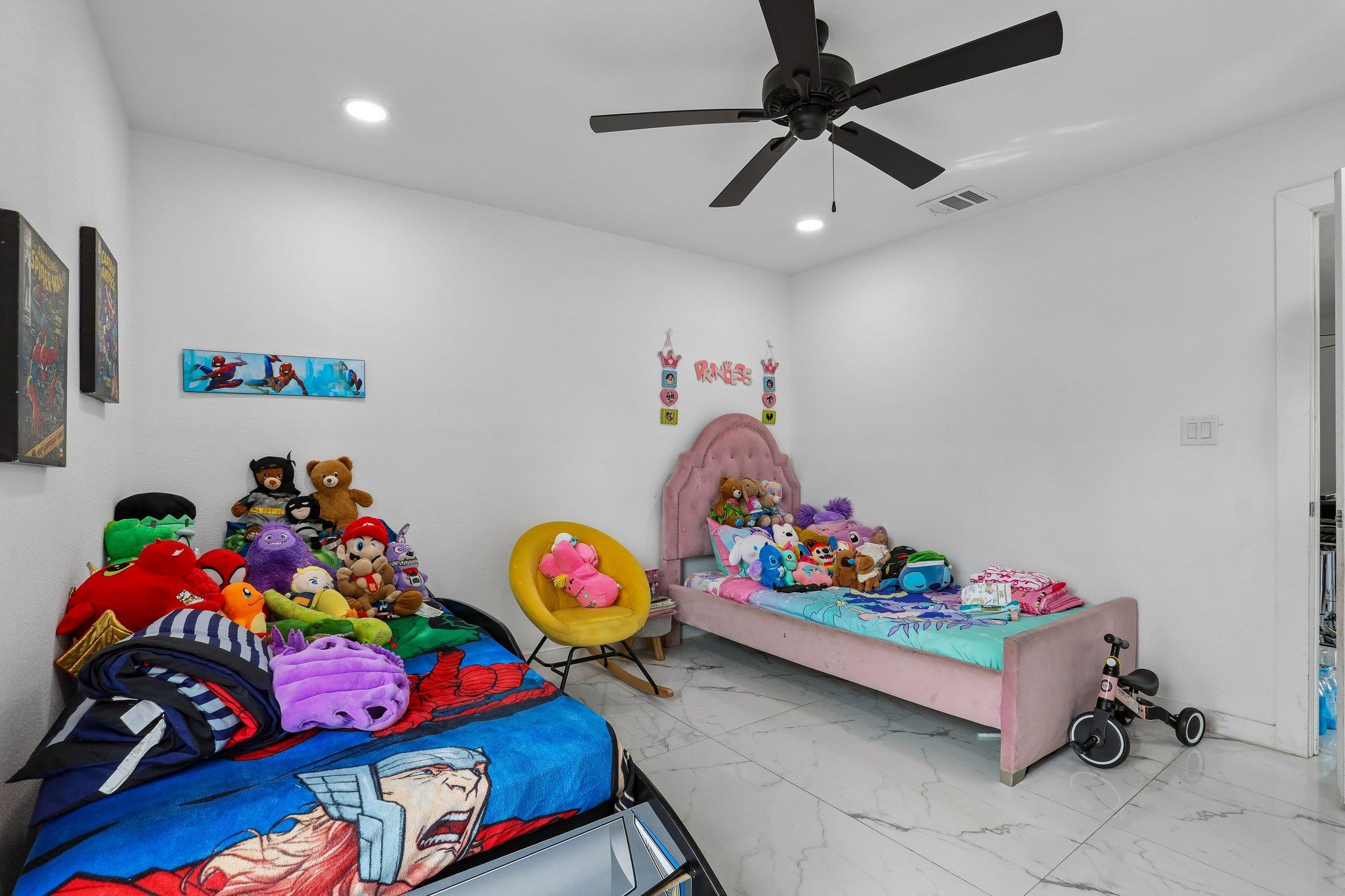 114 Jaguar St, Cedar Creek, TX 78612