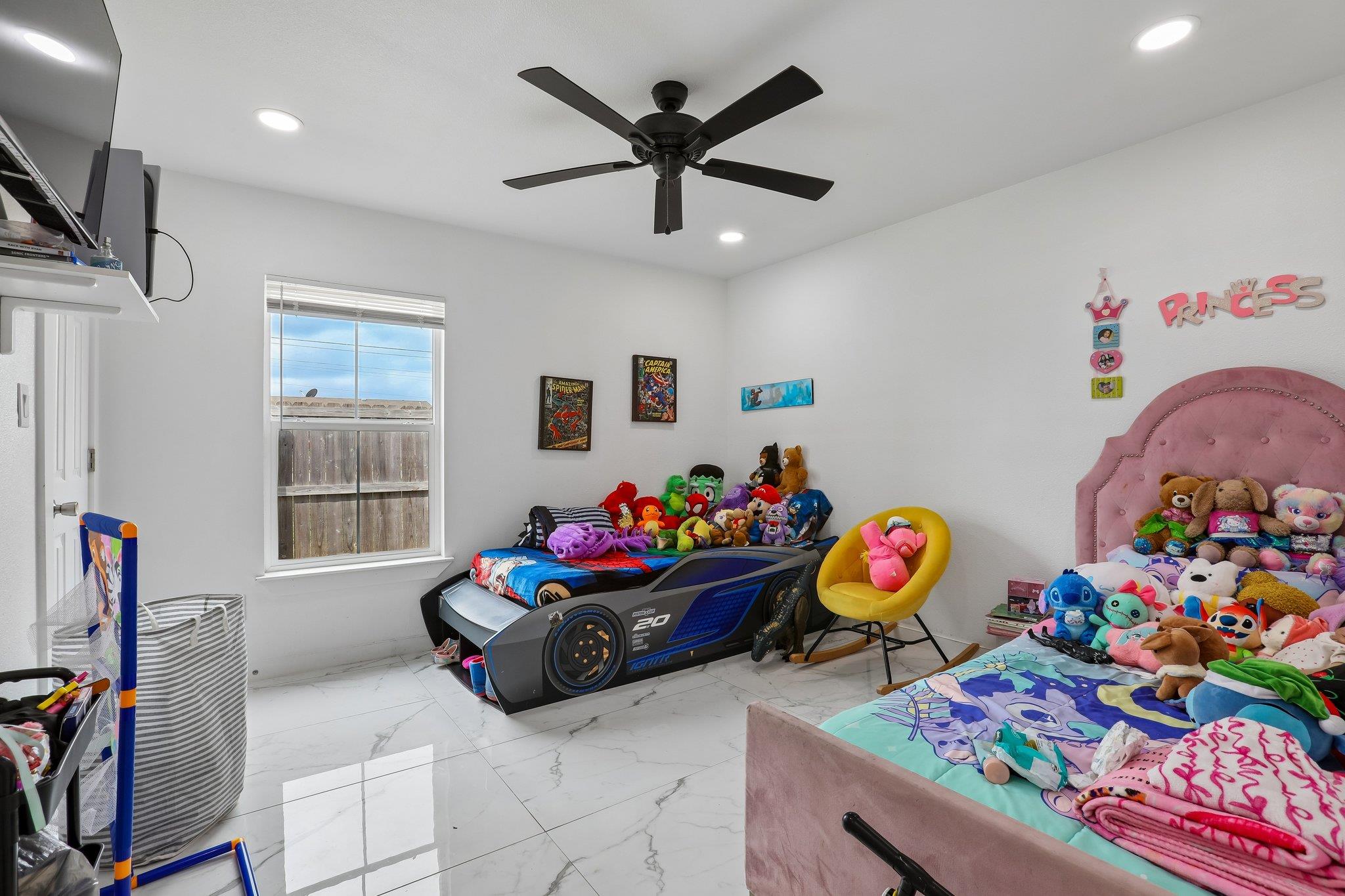 114 Jaguar St, Cedar Creek, TX 78612