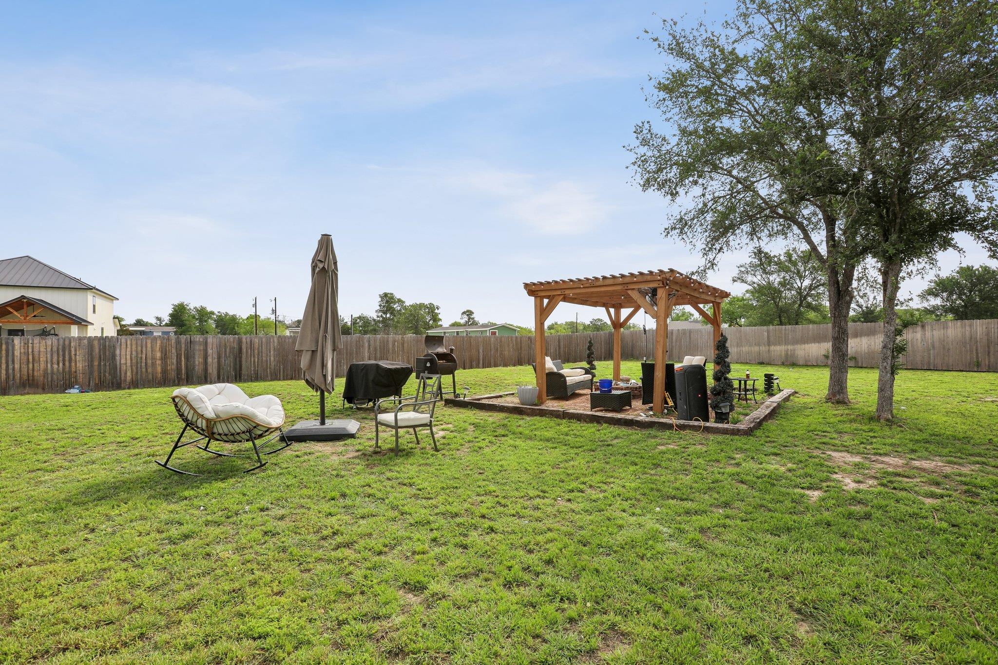 114 Jaguar St, Cedar Creek, TX 78612