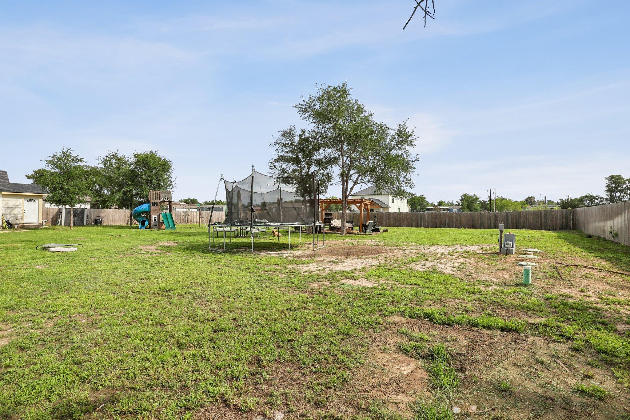 114 Jaguar St, Cedar Creek, TX 78612