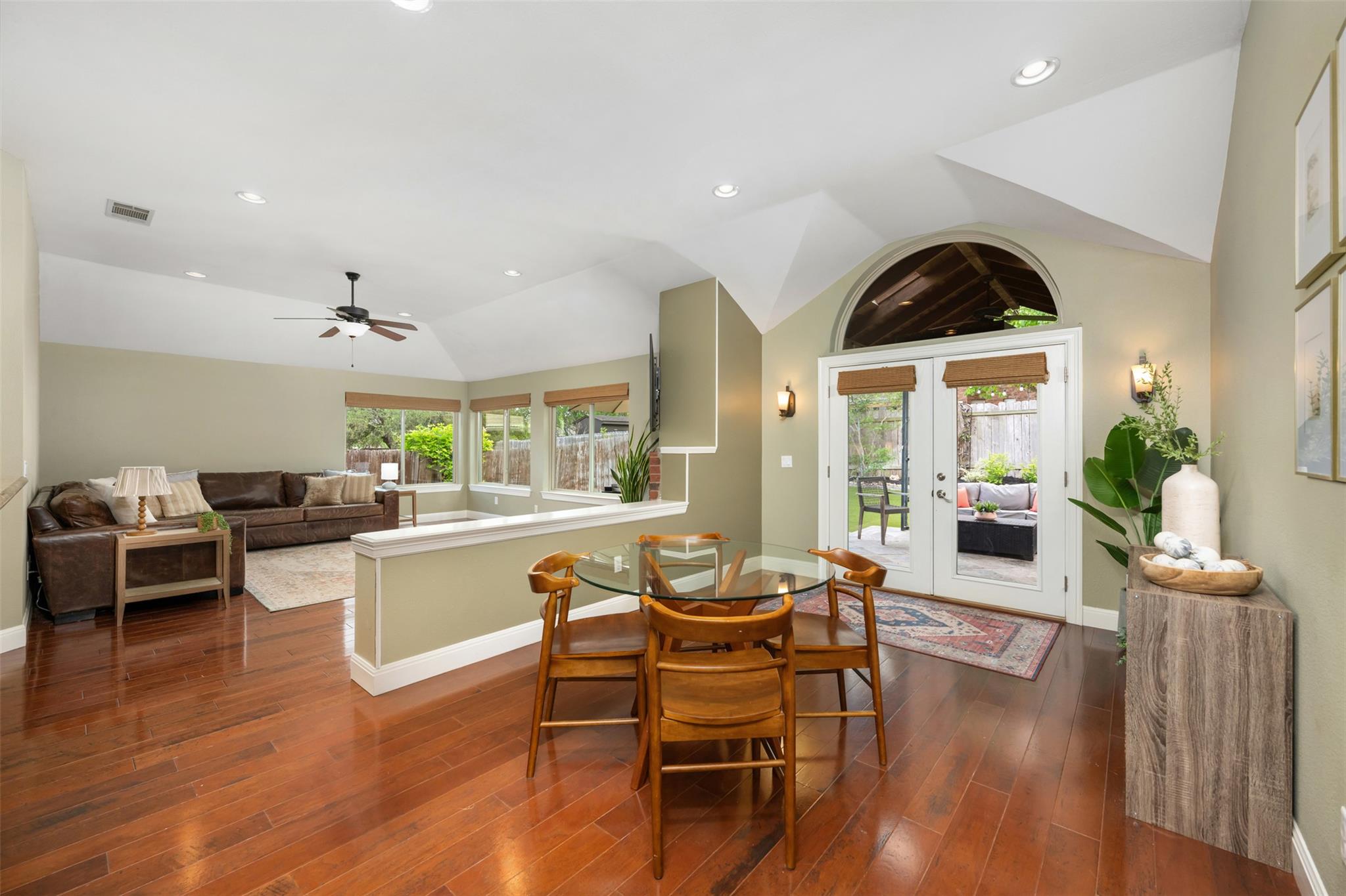 6115 Back Bay Ln, Austin, TX 78739