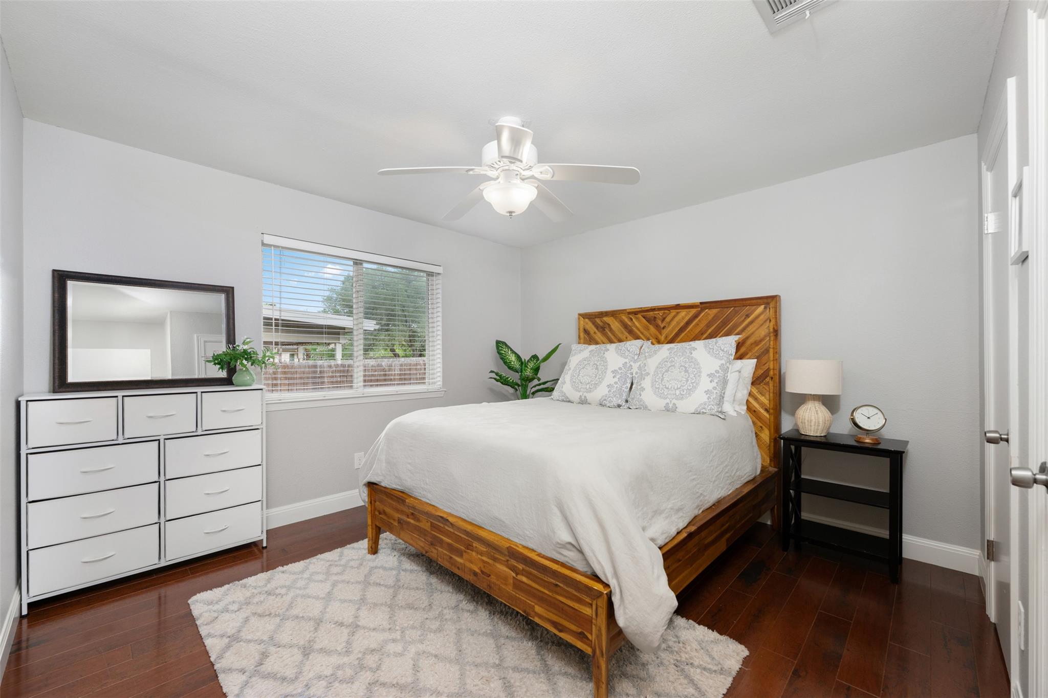 6115 Back Bay Ln, Austin, TX 78739