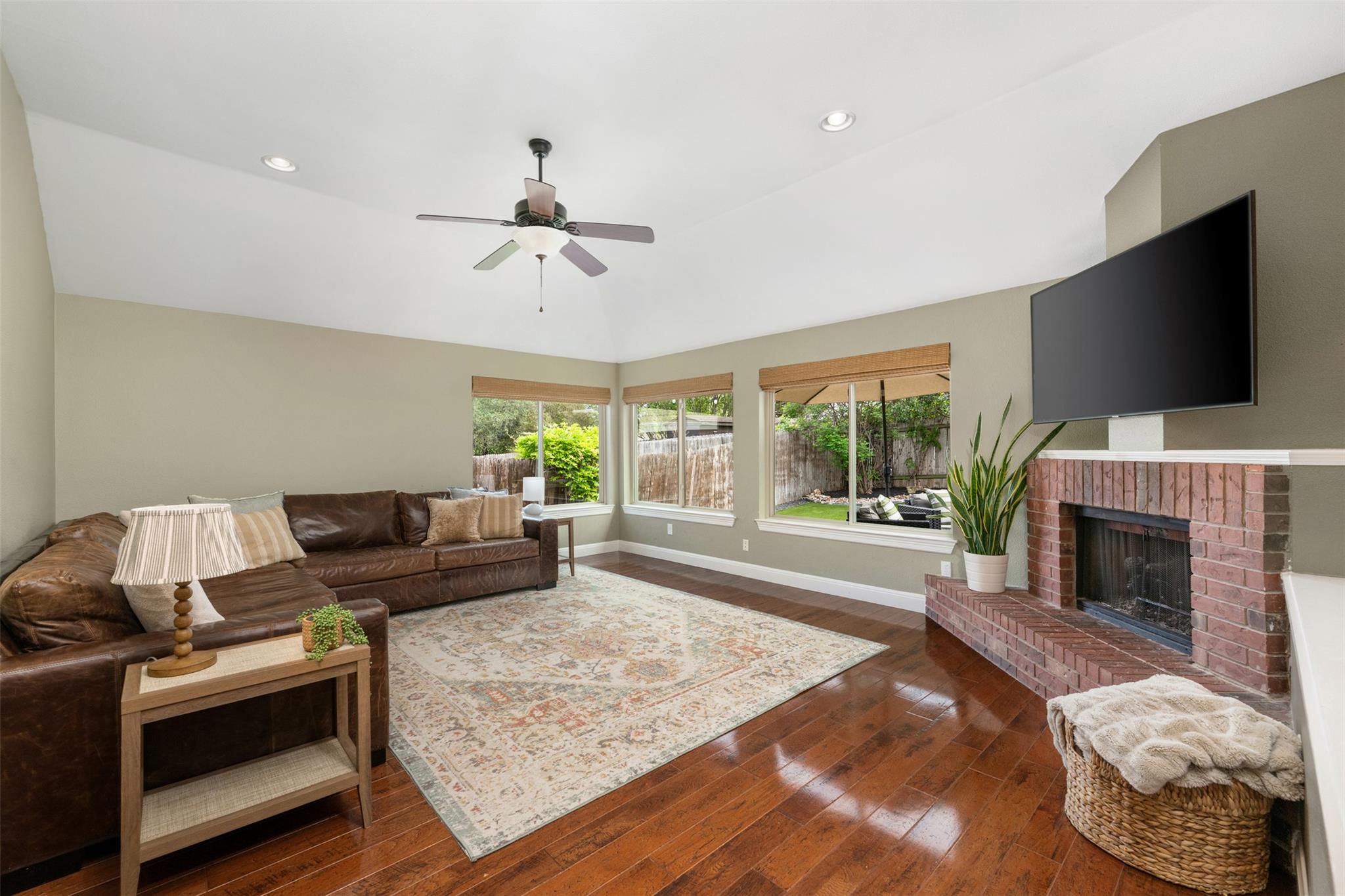 6115 Back Bay Ln, Austin, TX 78739