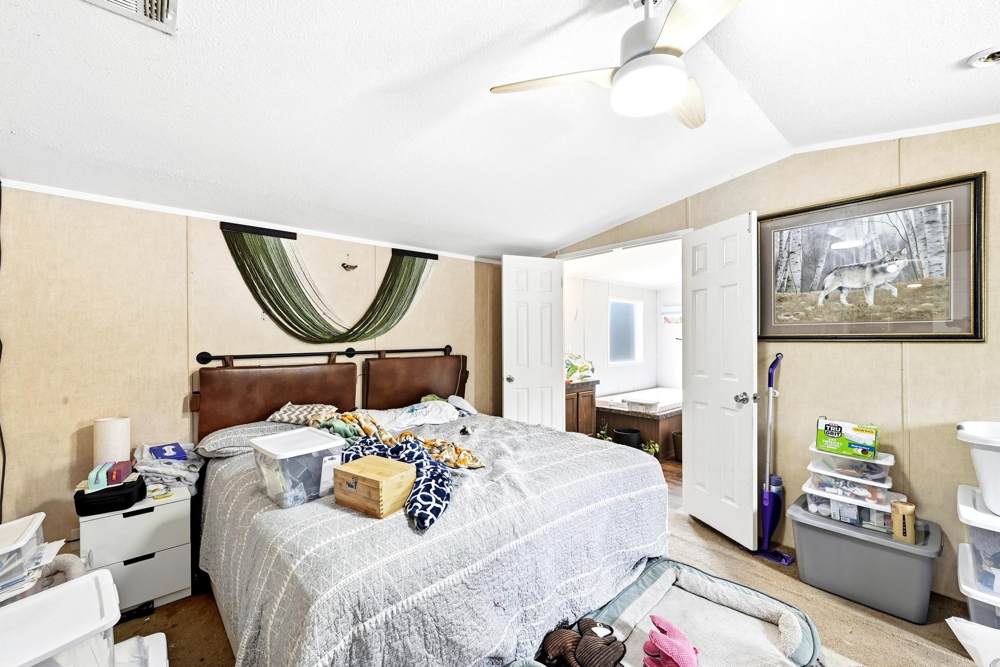 232 Sparrow Trl, Dale, TX 78616